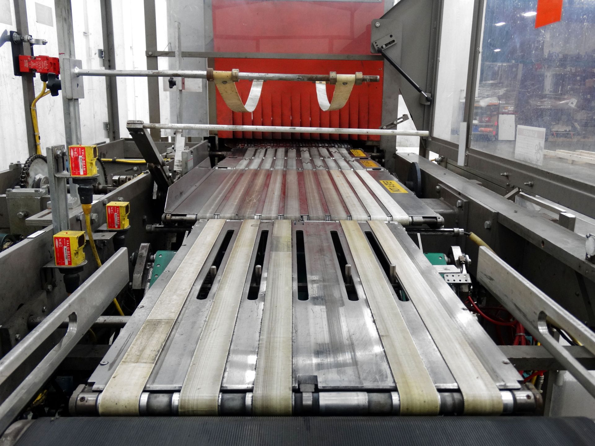 Douglas Shrink Wrapper and Heat Tunnel B3656 - Image 6 of 18