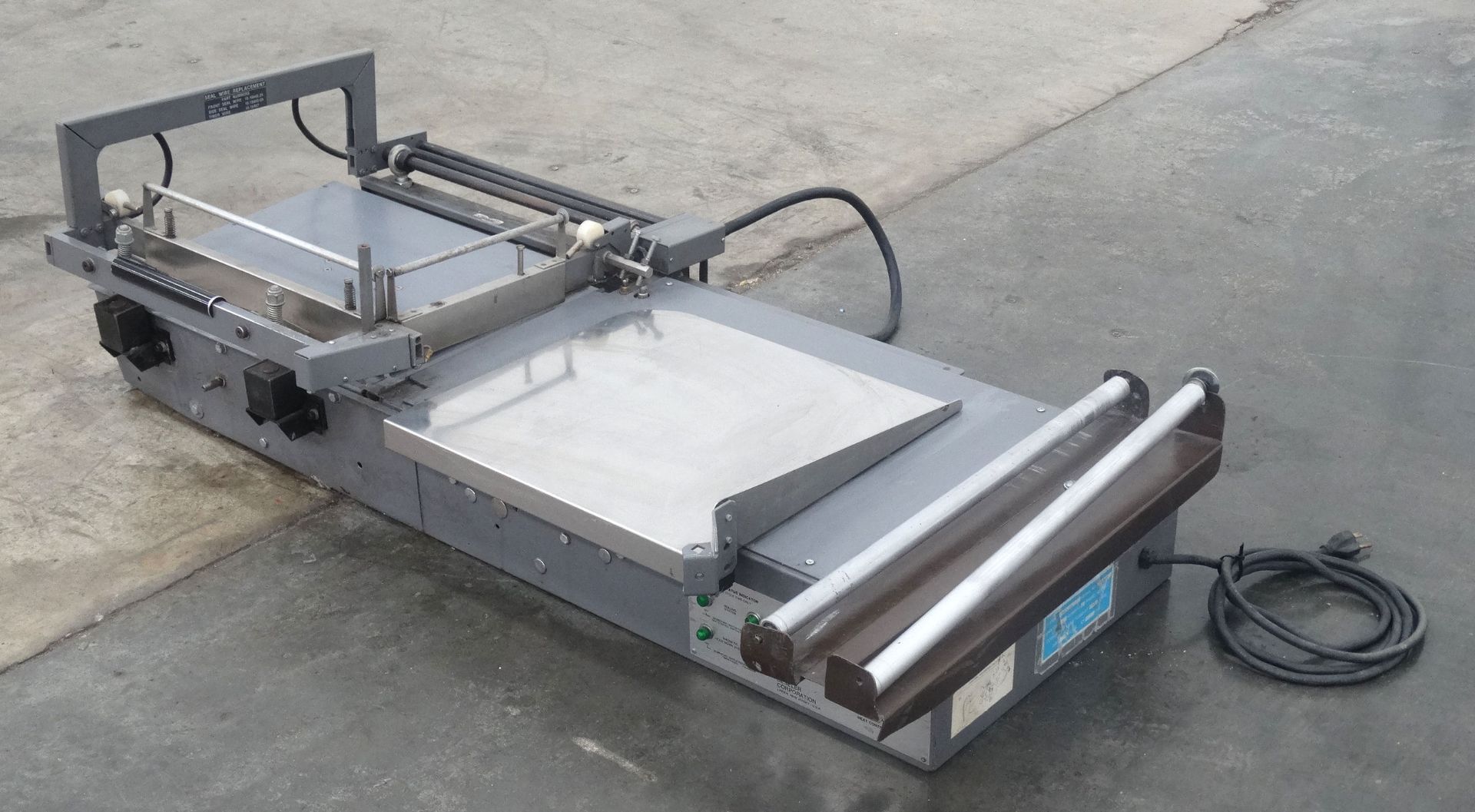 Beseler 1913GSM Tabletop Manual Shrink Wrap Sealer B1561 - Image 2 of 9