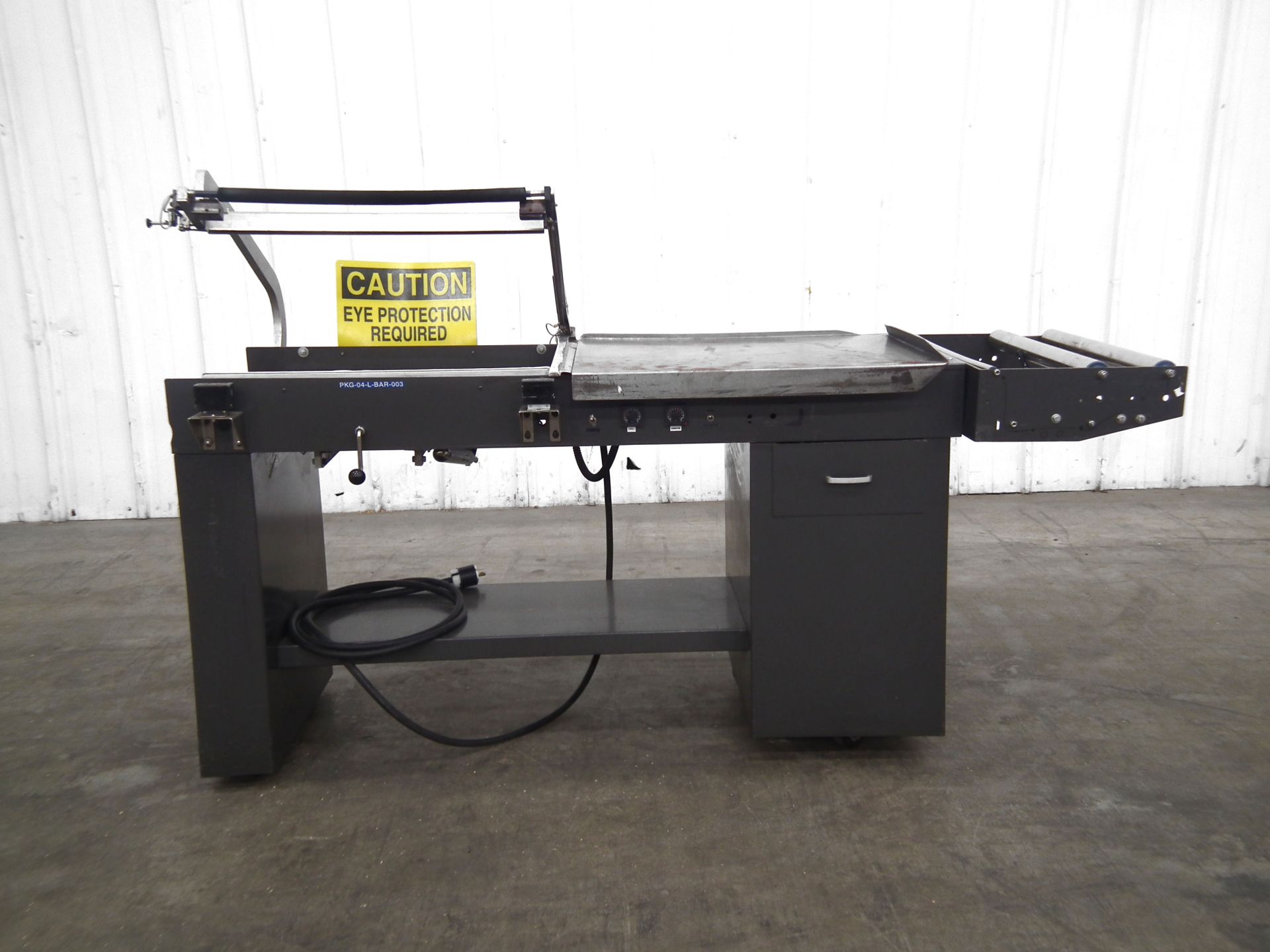 Eastey EM28T Manual Horizontal LBar Sealer B2337 - Image 3 of 9