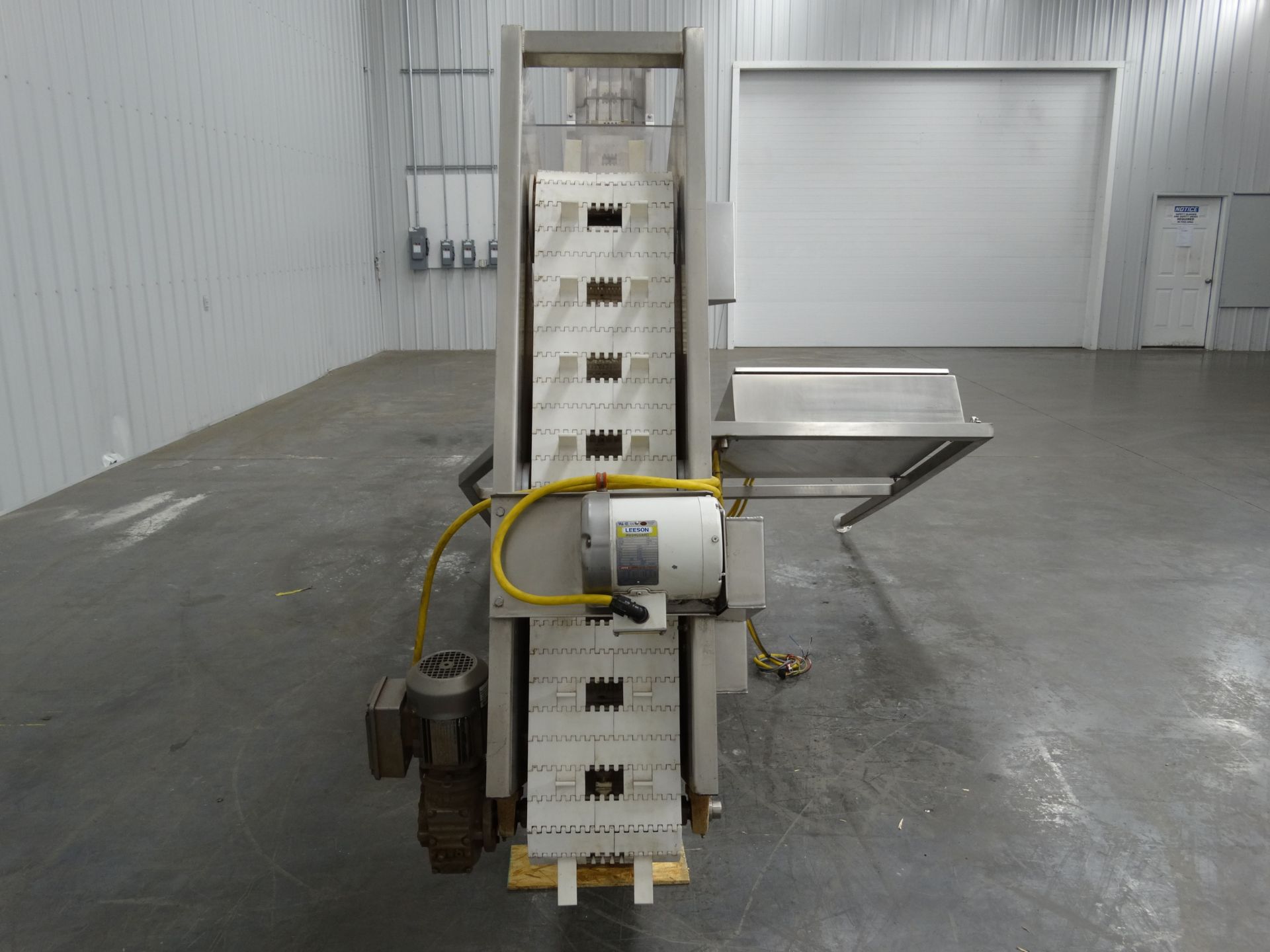 CHL Systems IIC-800-11 Cleated Incline Conveyor D2023 - Image 5 of 10