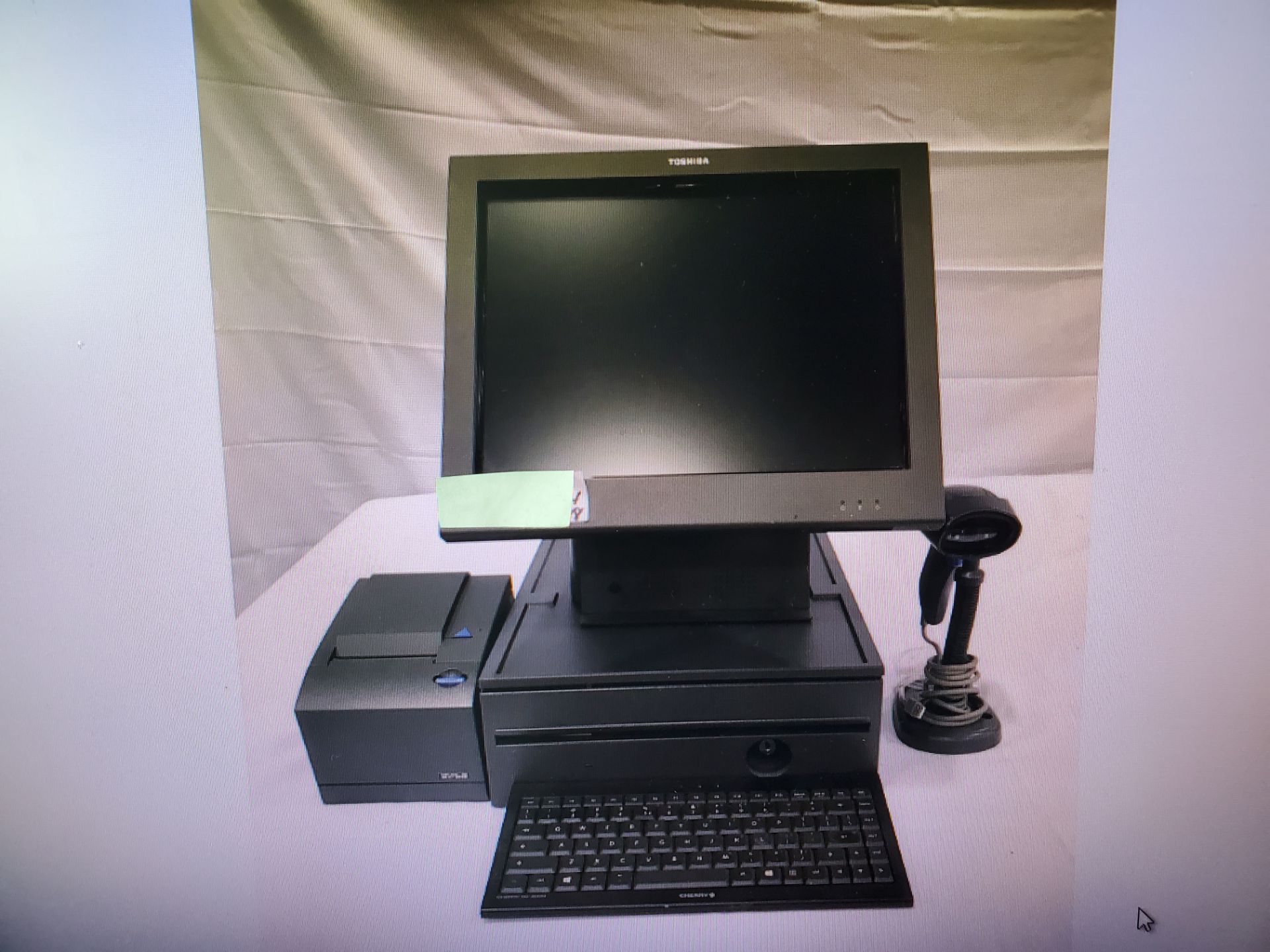 Toshiba Touchscreen POS System: Surepos 570 2GB Ram, 500GB HD, IBM Suremark 4610-1NR Thermal Receipt