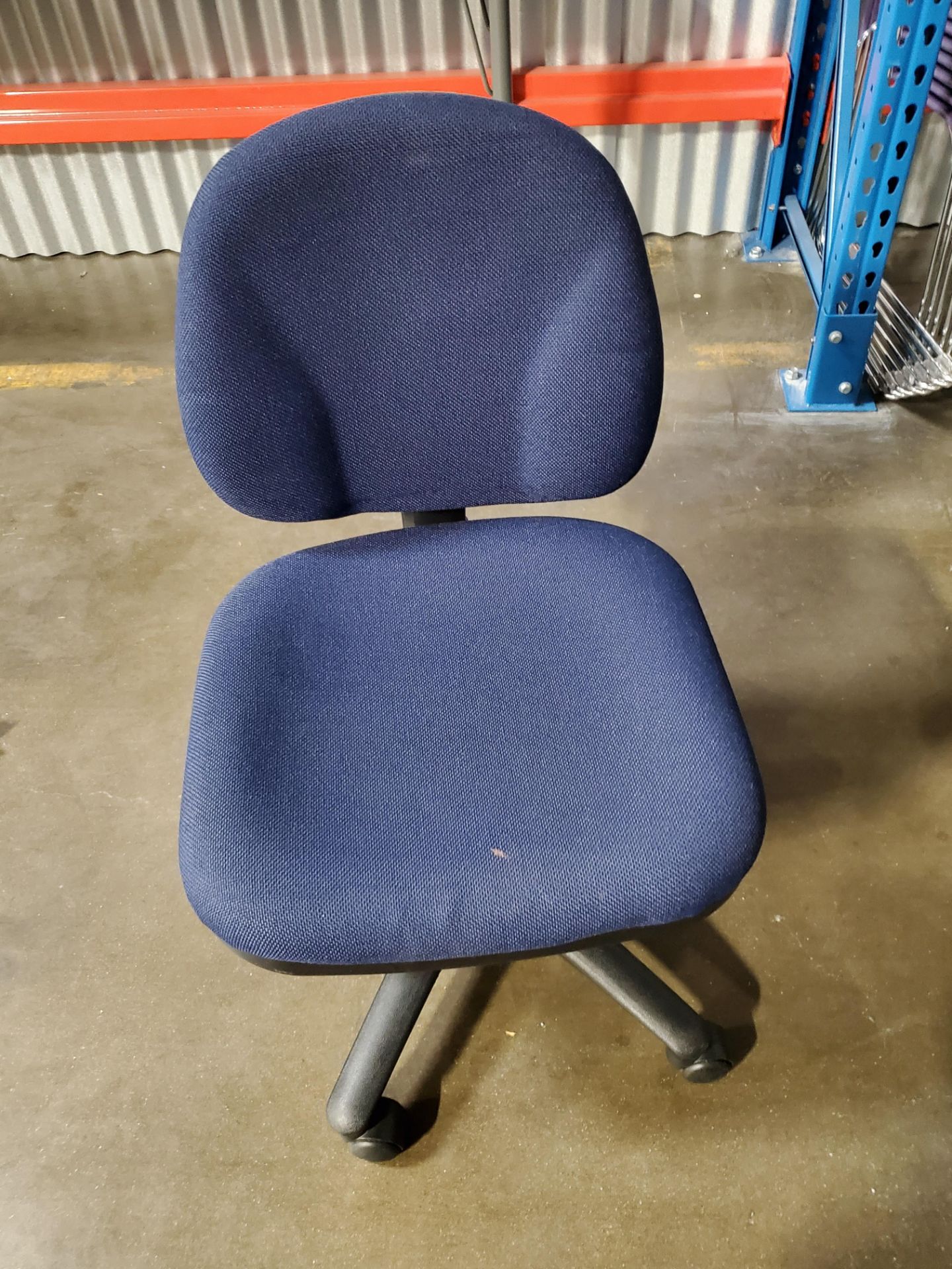 Blue Fabric Swivel Adjustable Steno Chair
