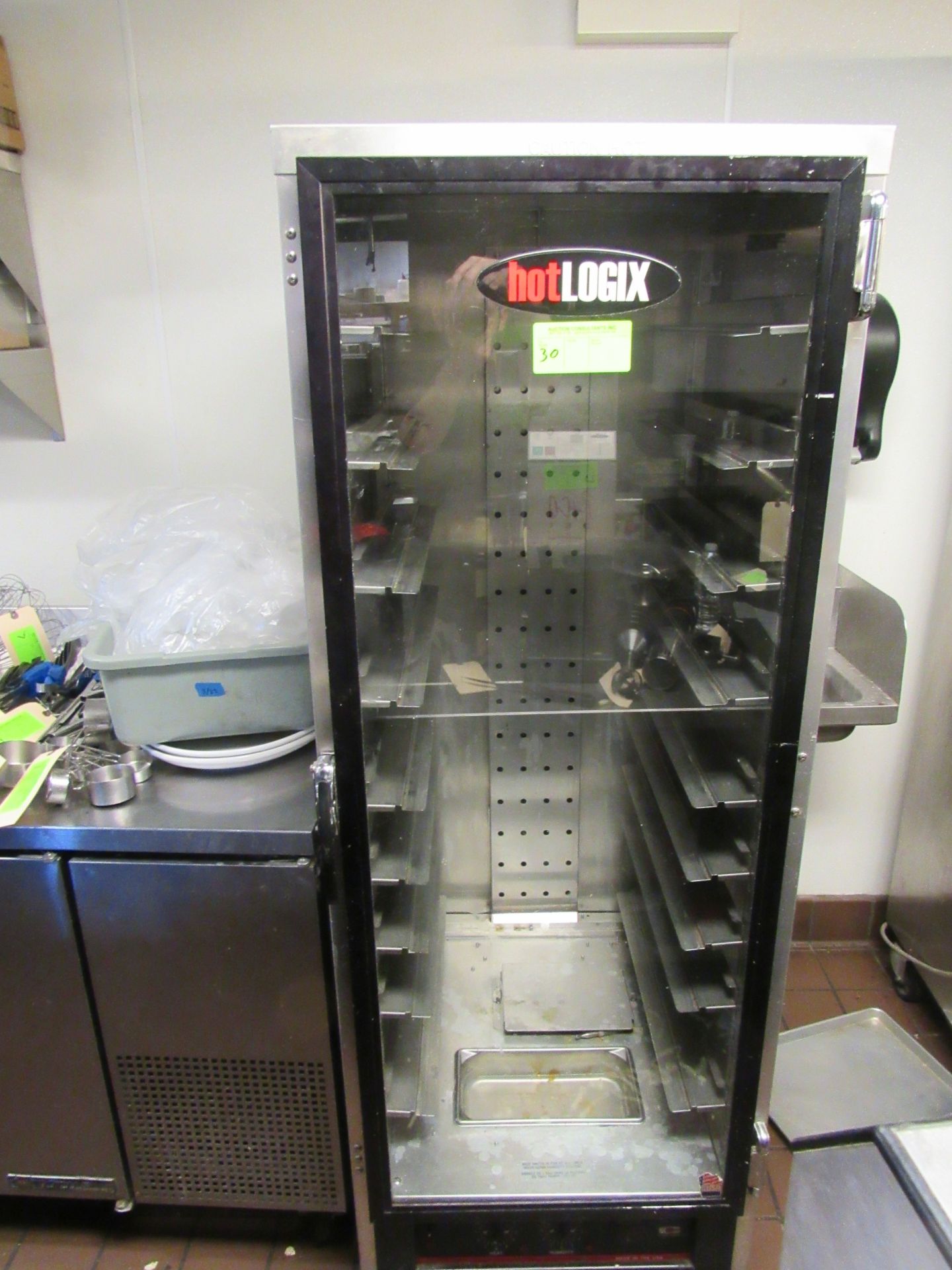 Hot Logix food warming cabinet, model HL2-18-66, serial 052016601683