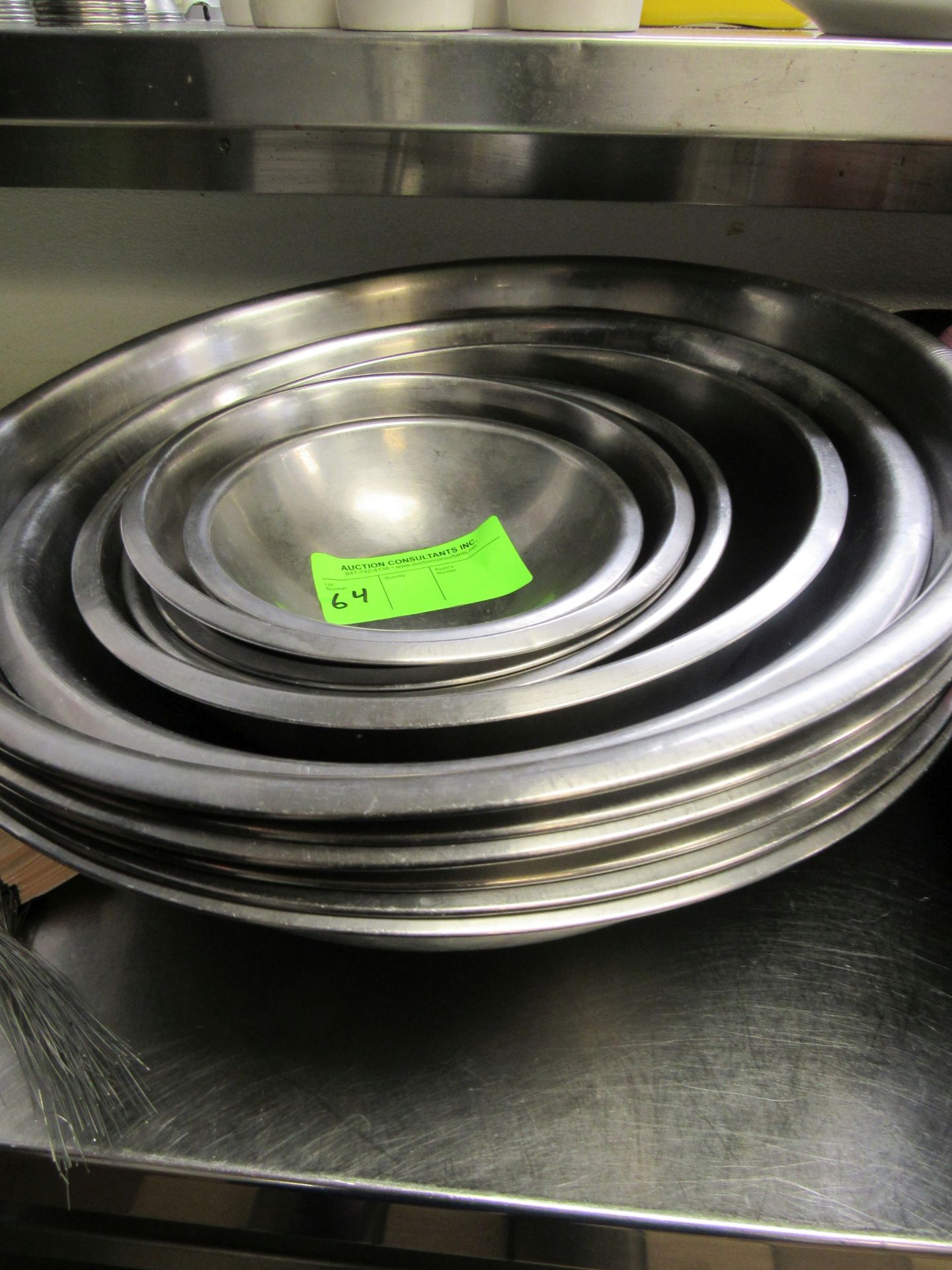 Nest of stainless steel bowls