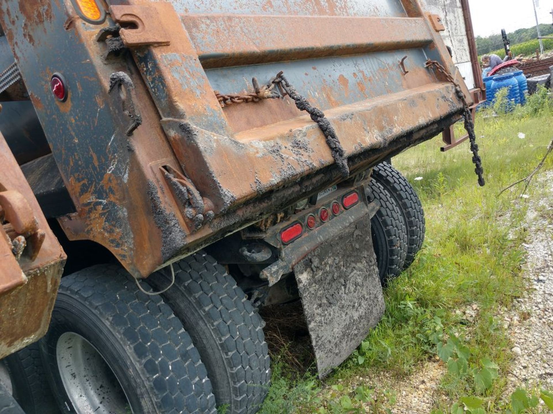 2006 MACK DUMP TRUCK, CT700/TD700, 488,409 MILES - Image 17 of 44