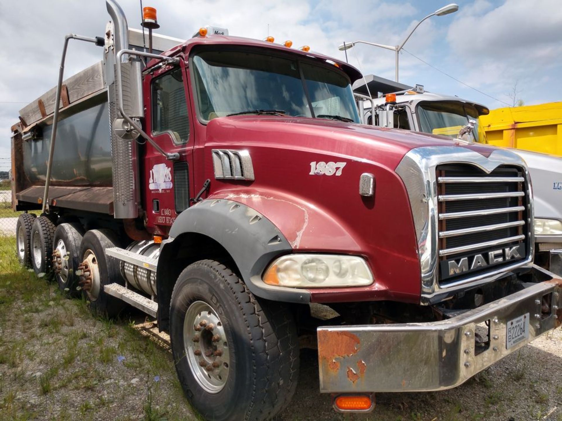 2006 MACK DUMP TRUCK, CT700/TD700, 488,409 MILES - Image 2 of 44