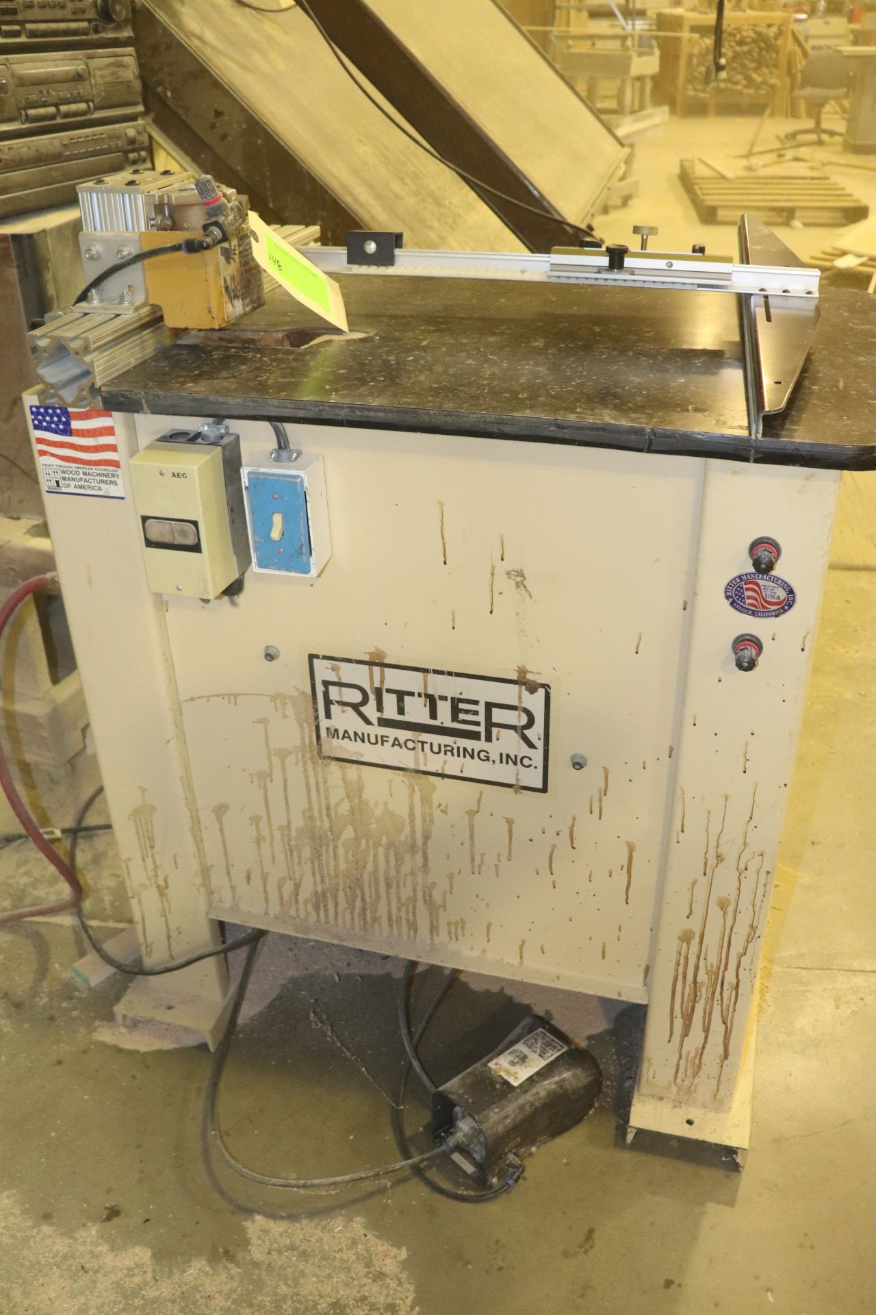 Ritter model R220T pocket hole machine