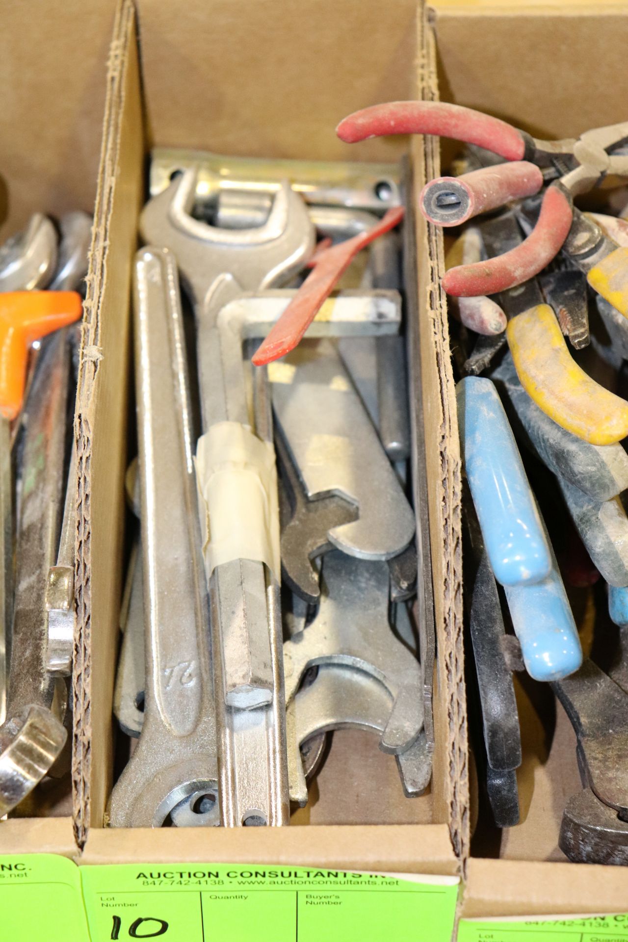 Specialty wrenches