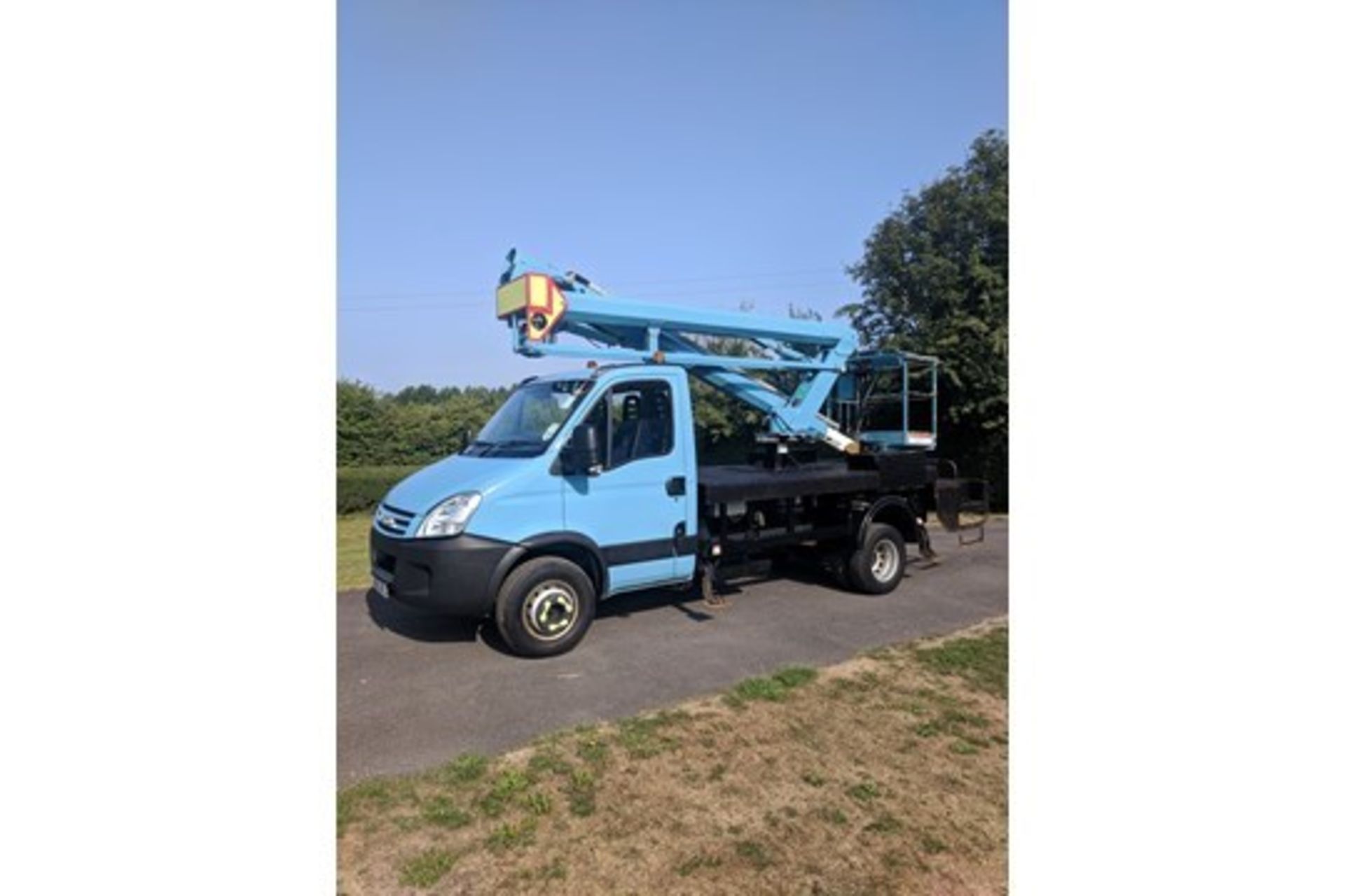 Iveco Daily 65C18 With 16 Meter VM160 Niftylift Attached - Image 13 of 17