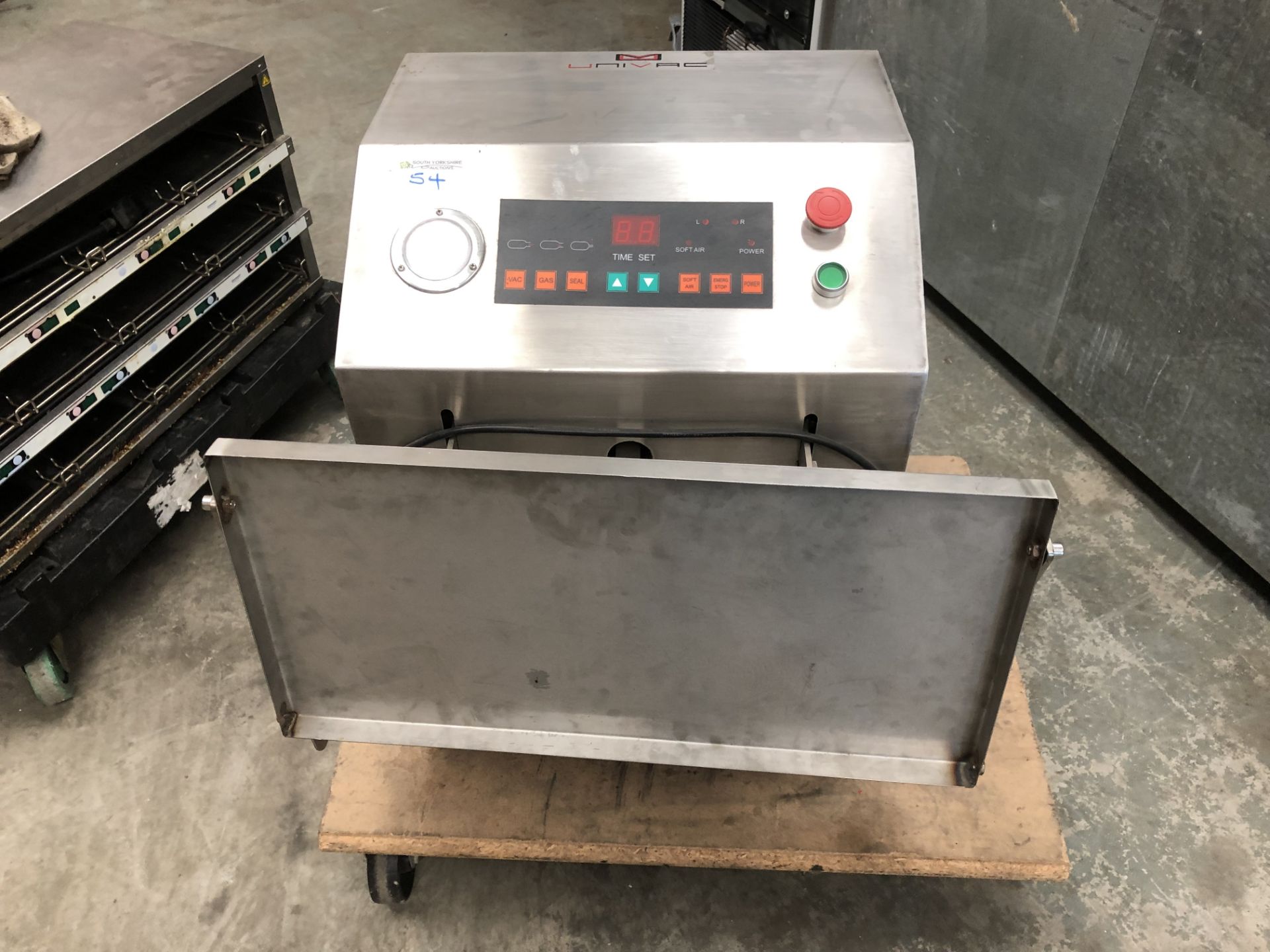 Univac External Vacuum Packer Model E600