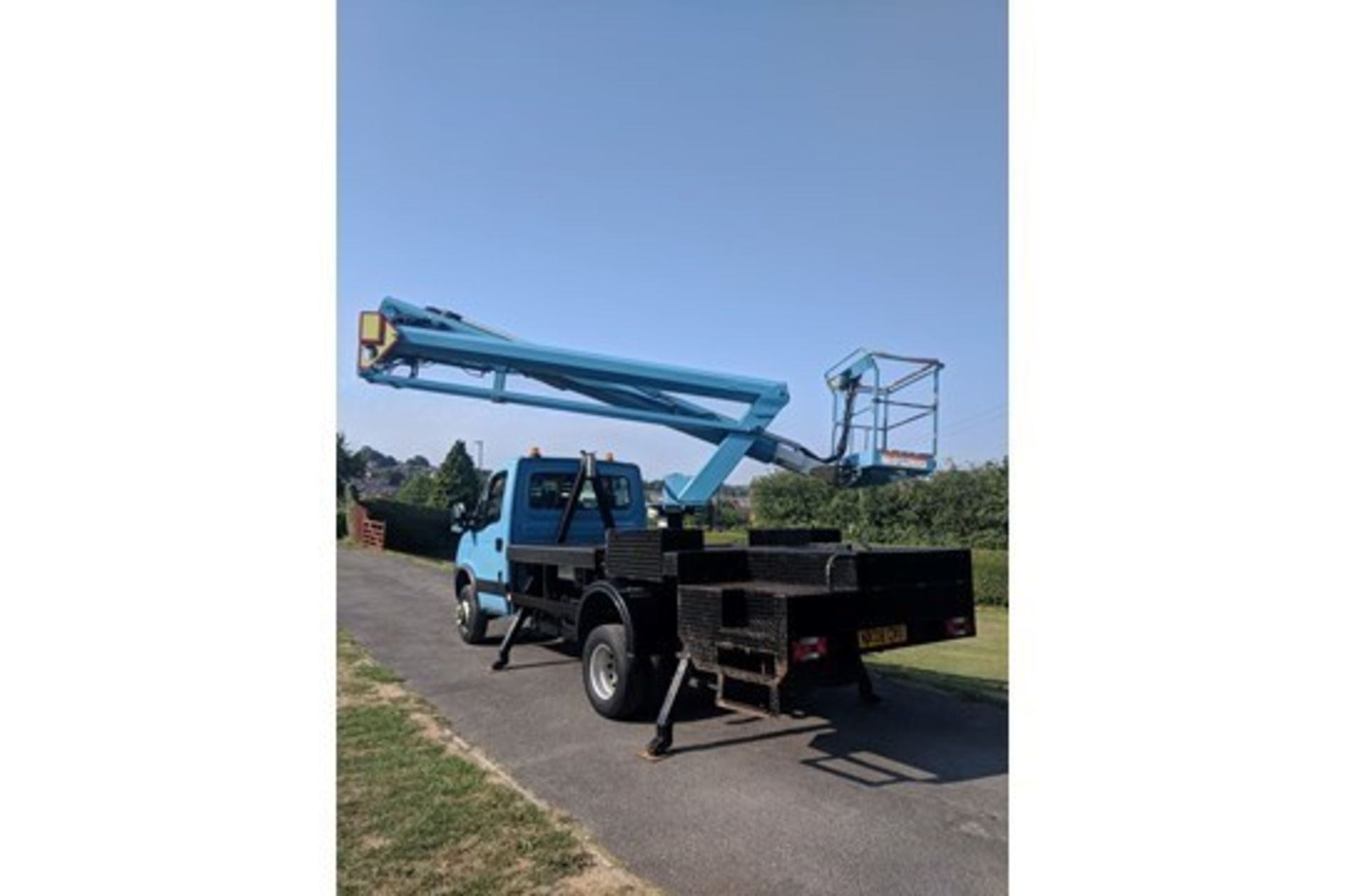 Iveco Daily 65C18 With 16 Meter VM160 Niftylift Attached - Image 16 of 17