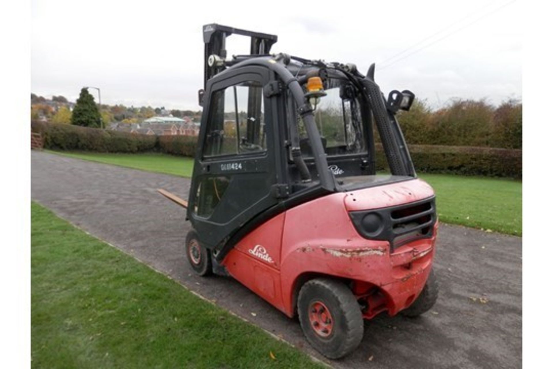 2004 Linde H20D 3 Meter 2 Tonne Lift Truck - Image 9 of 9