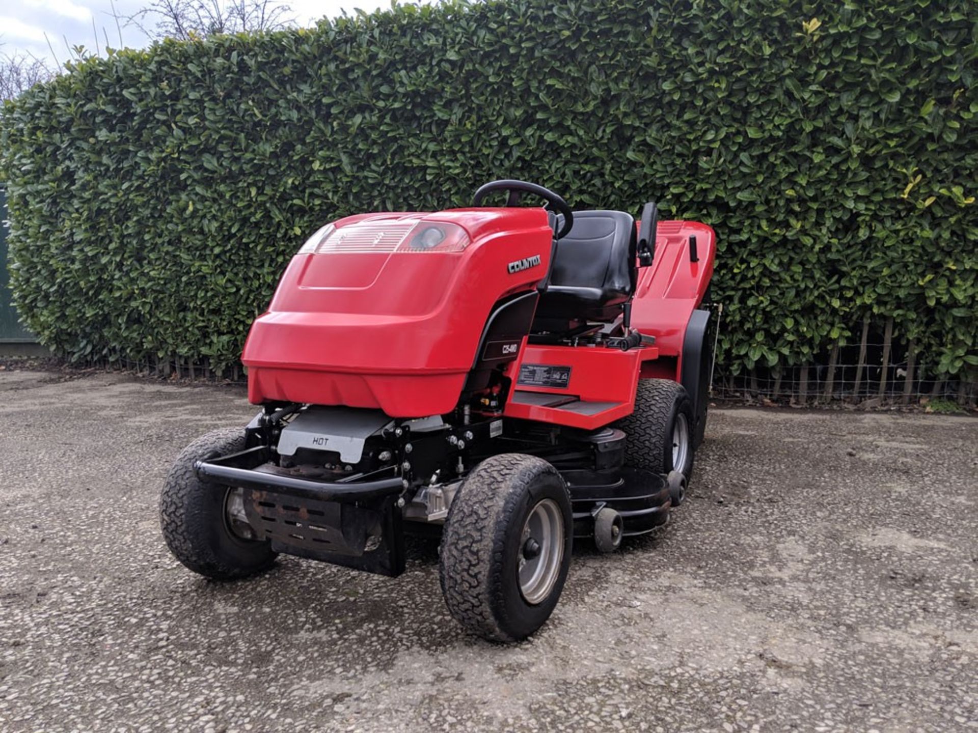 2013 Countax C25-4WD 44" Rear Discharge Garden Tractor With PGC - Image 4 of 7