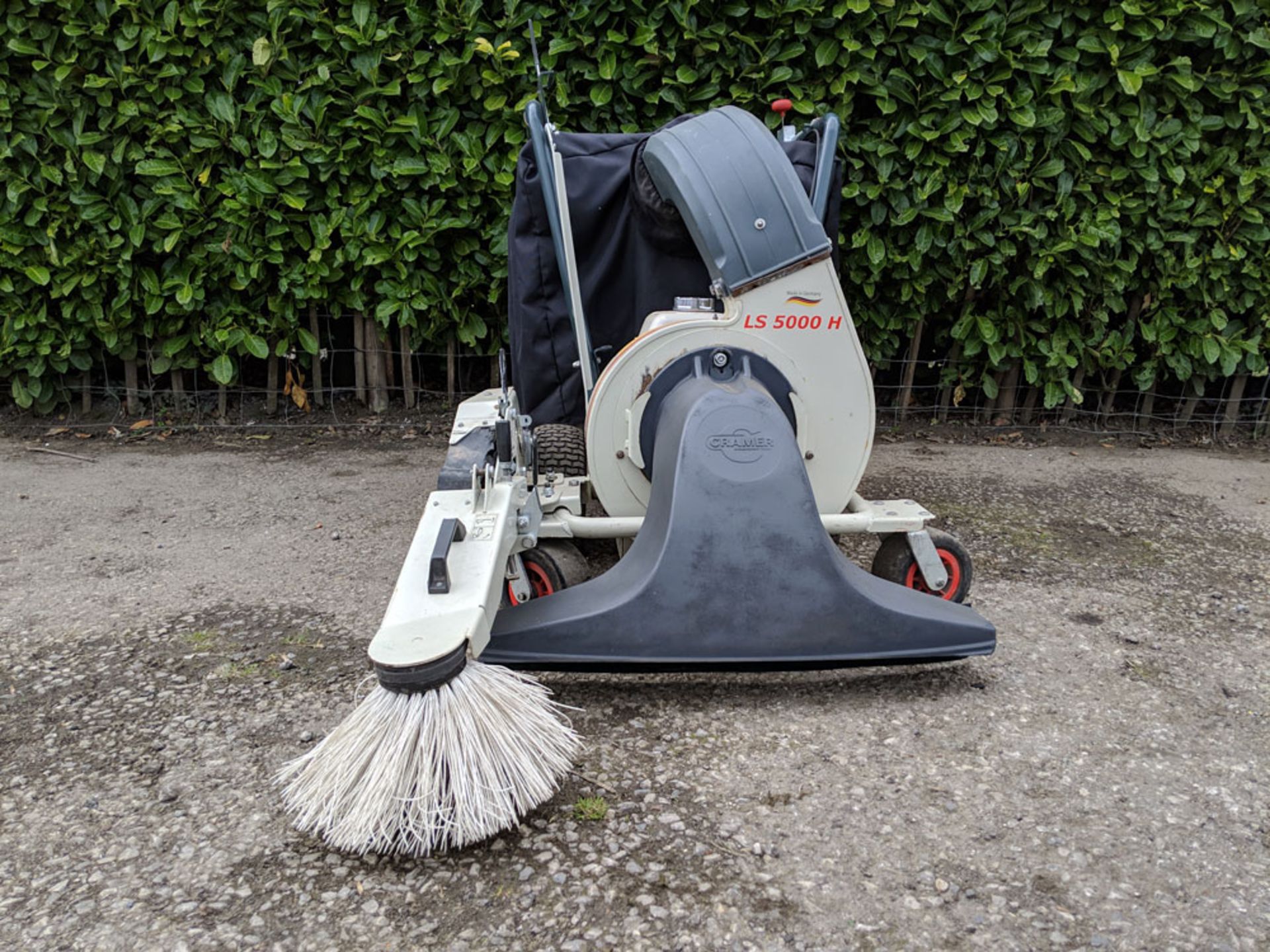 2011 Cramer LS 5000 H SW Walk Behind Vacuum Sweeper