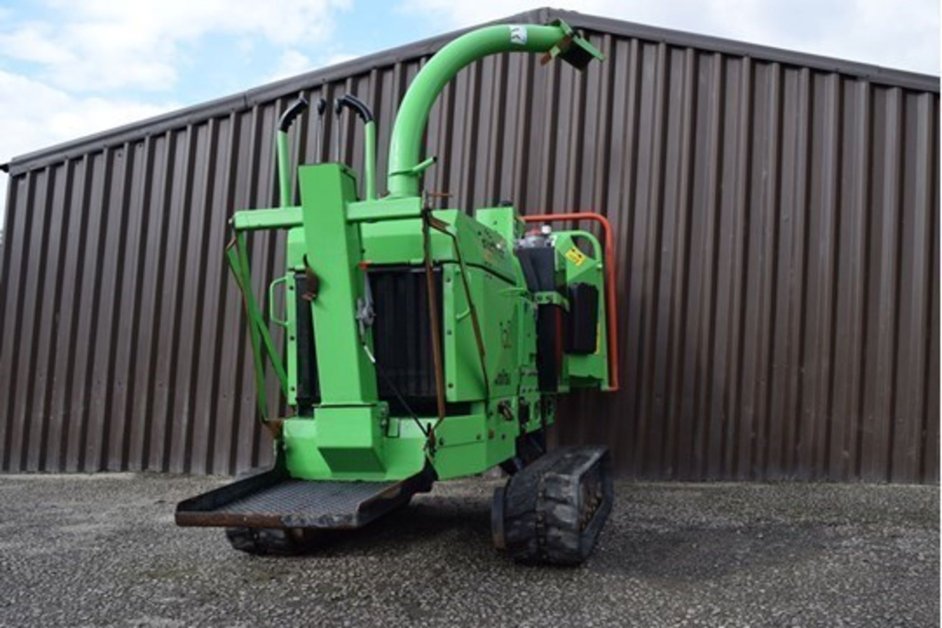 2014 GreenMech ArbTrak 150-35 6" Tracked Chipper - Image 3 of 6