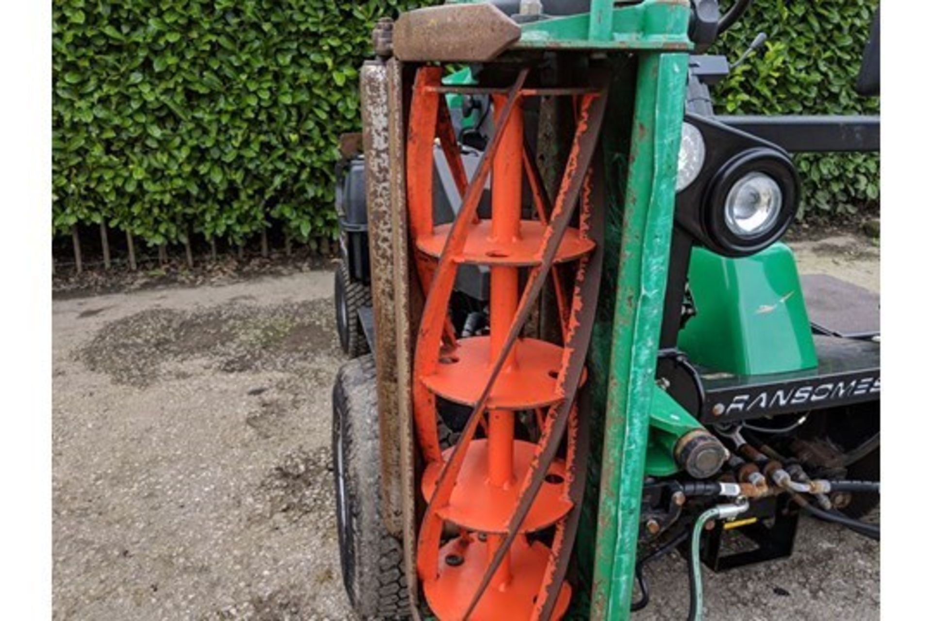 2012 Ransomes Parkway 3 4WD Triple Cylinder Mower - Bild 7 aus 8