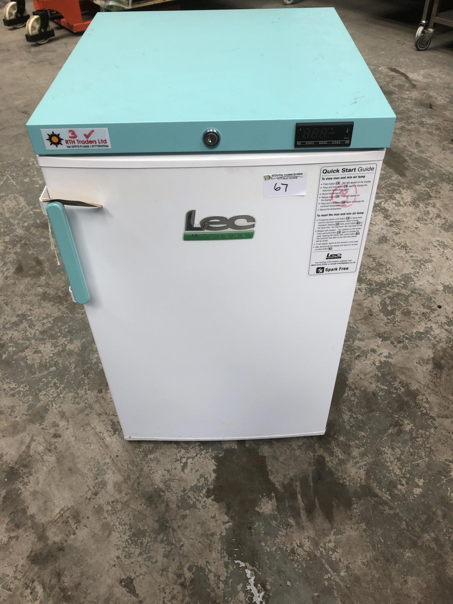 Lec Medical Freezer