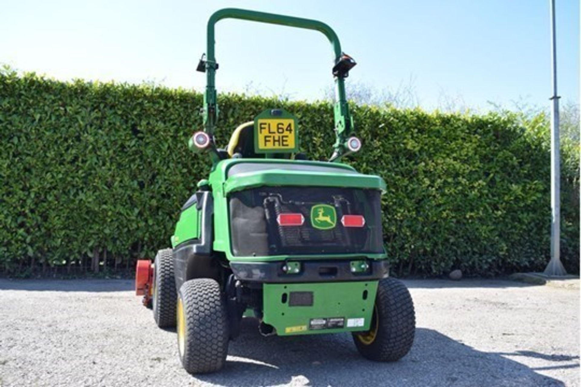 2014 John Deere 1570 TerrainCut 53" Ride On Flail Mower - Image 3 of 7