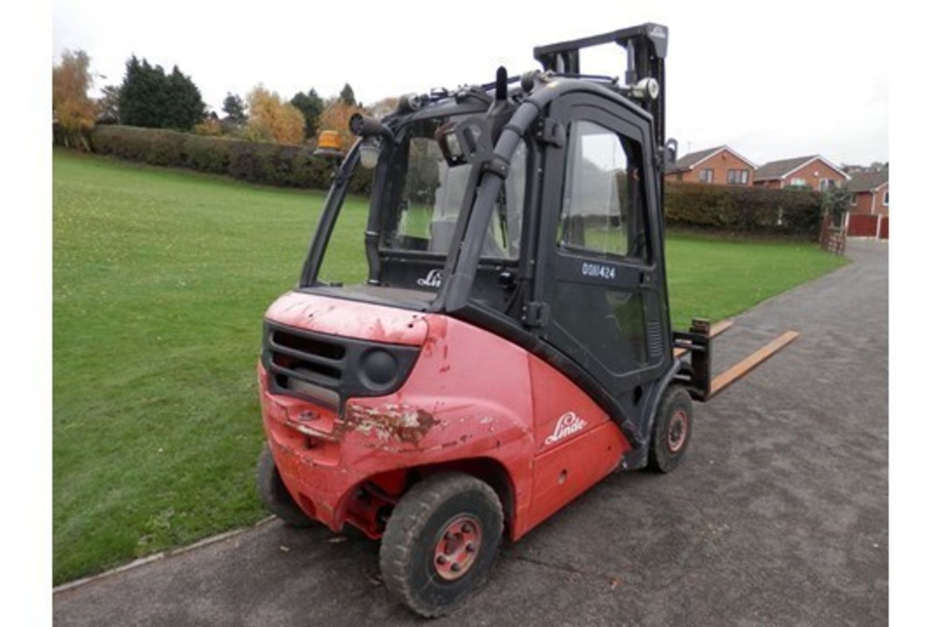 2004 Linde H20D 3 Meter 2 Tonne Lift Truck - Image 8 of 9