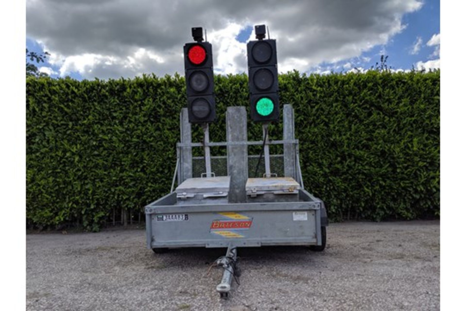 2010 Trailed SRL Radiolight 2way portable traffic lights - Image 8 of 11