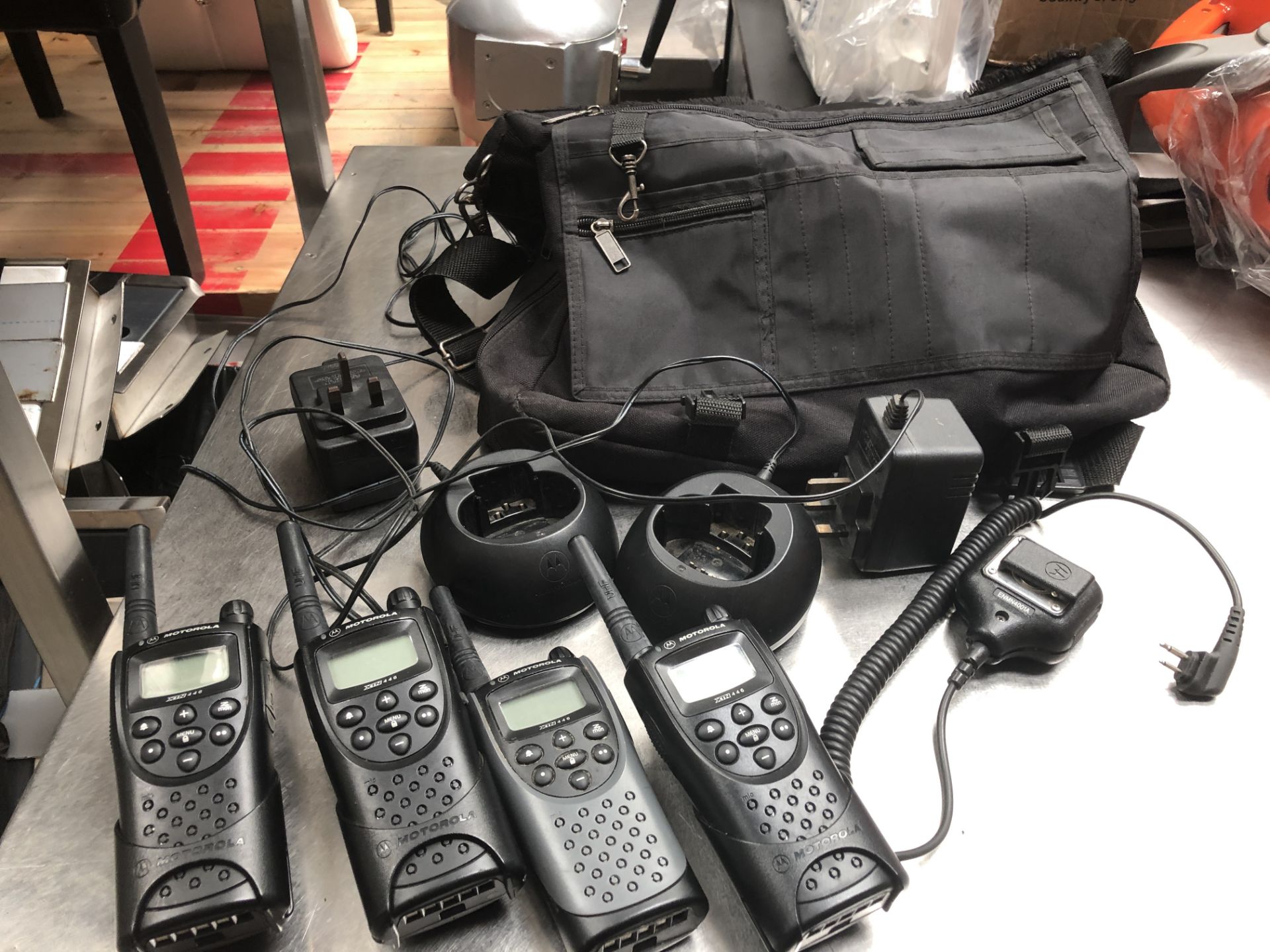 Motorola 4 x 2 Way Radios 2 x Charges, Manual and Case - Image 2 of 7