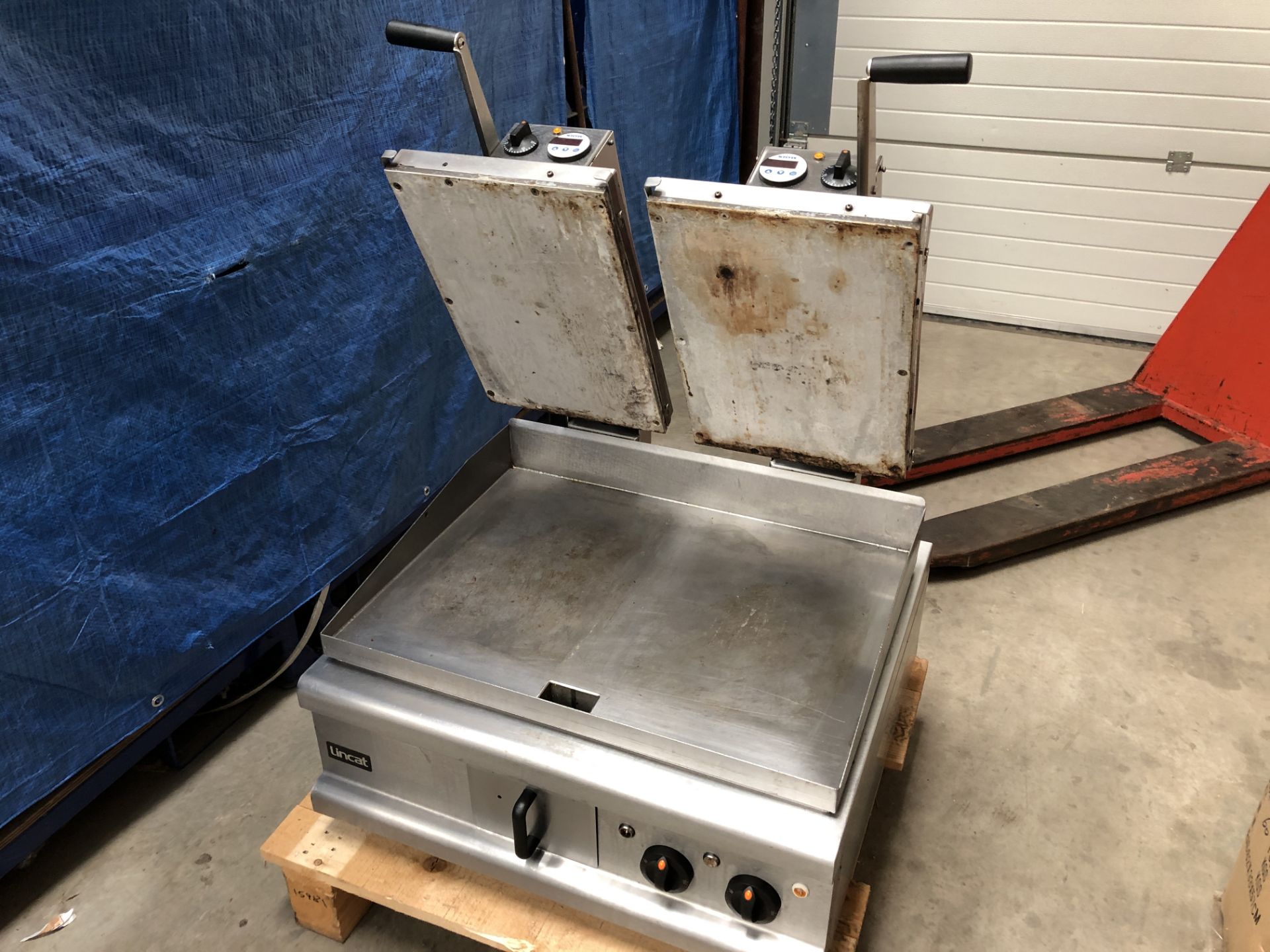 Lincat Double Clam Grill - Image 2 of 6