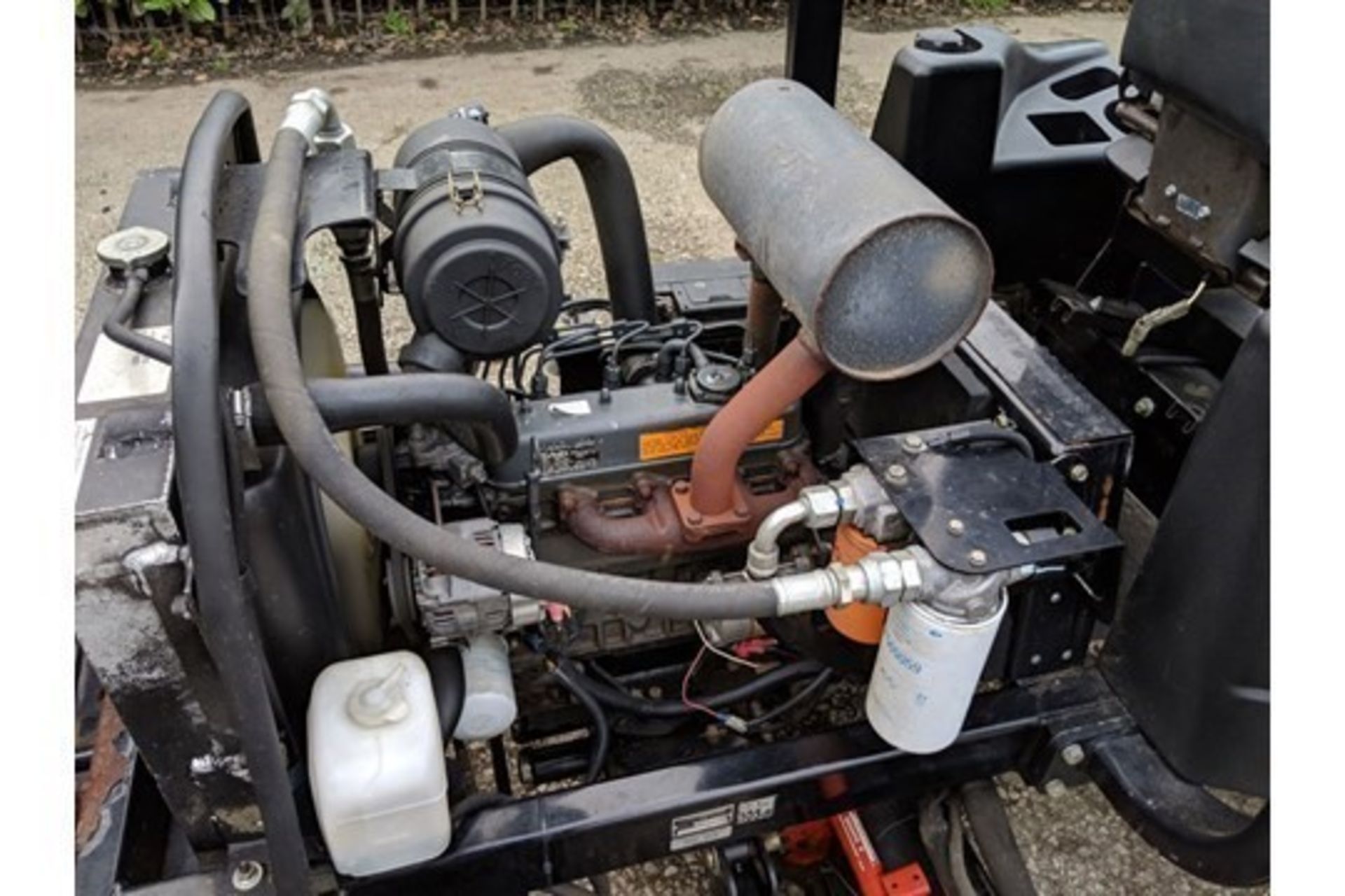 2007 Ransomes Jacobsen LF3800 4WD Cylinder Mower - Image 6 of 8