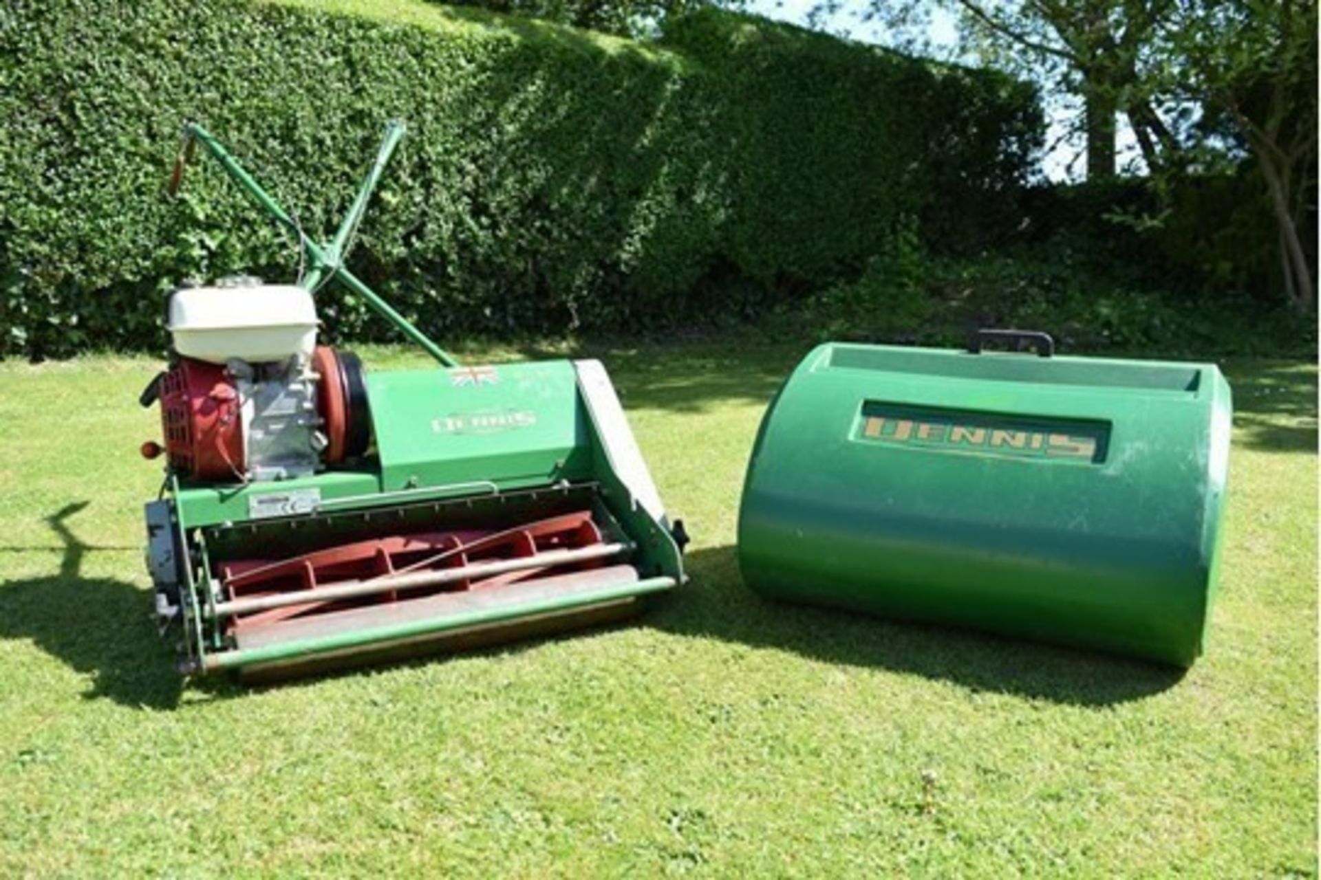 2005 Dennis Super Six 5 Blade Cylinder Mower