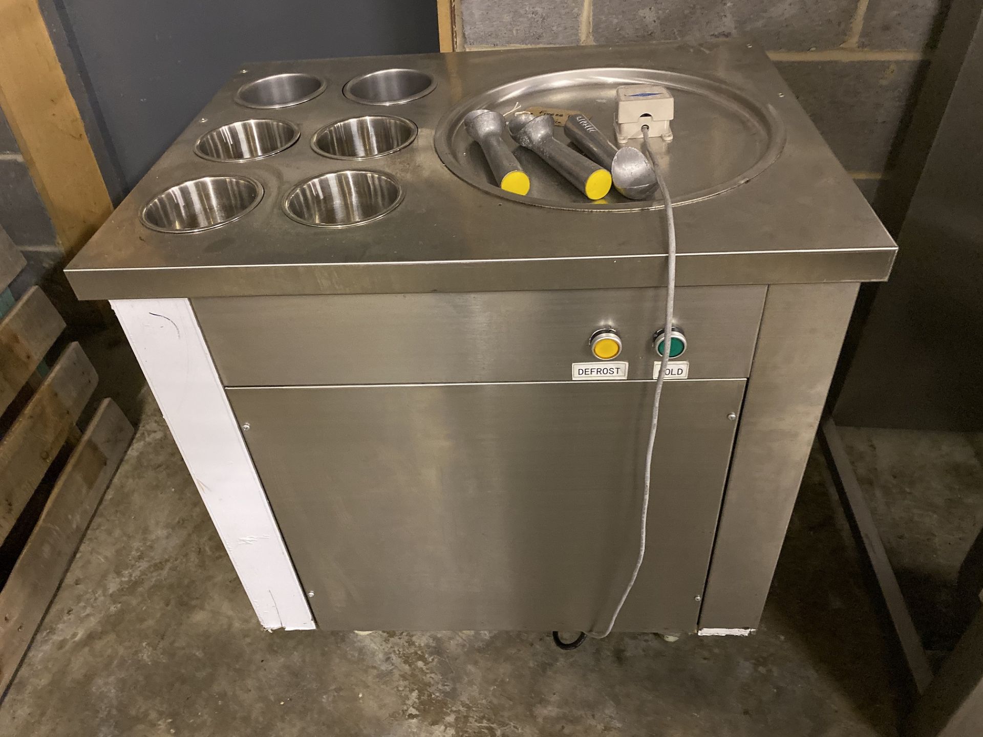 Commercial Ice Cream Roll Machine