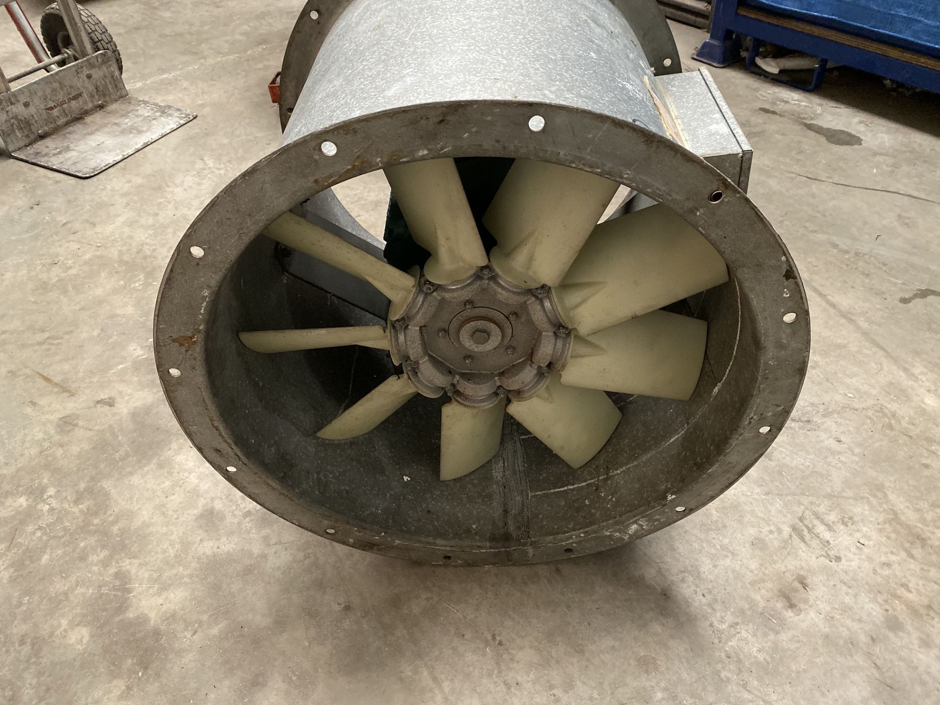 Lindab Extraction Fan 650 mm on Outside