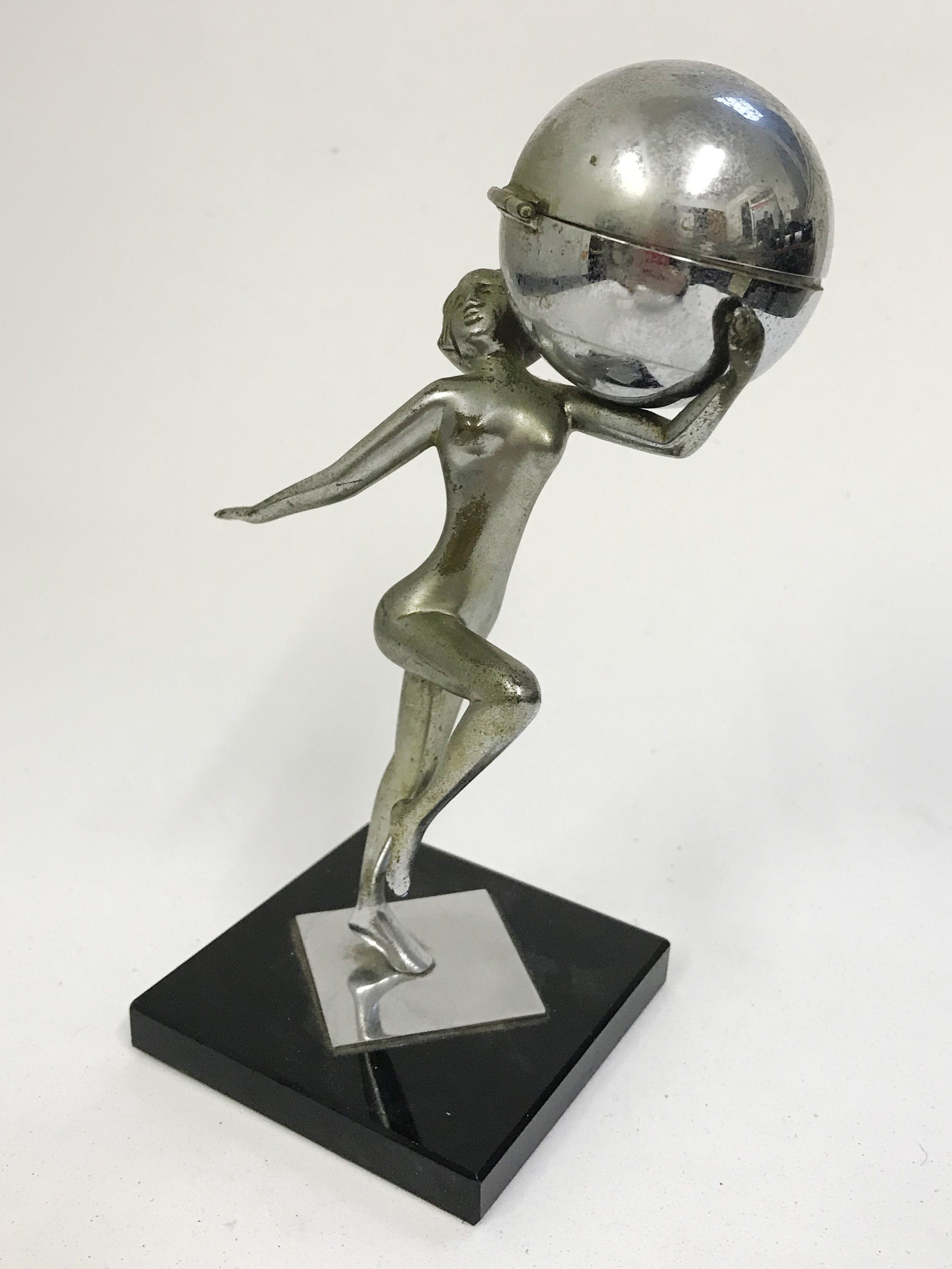 Art Deco Lady & Globe Table Lighter - Image 3 of 8