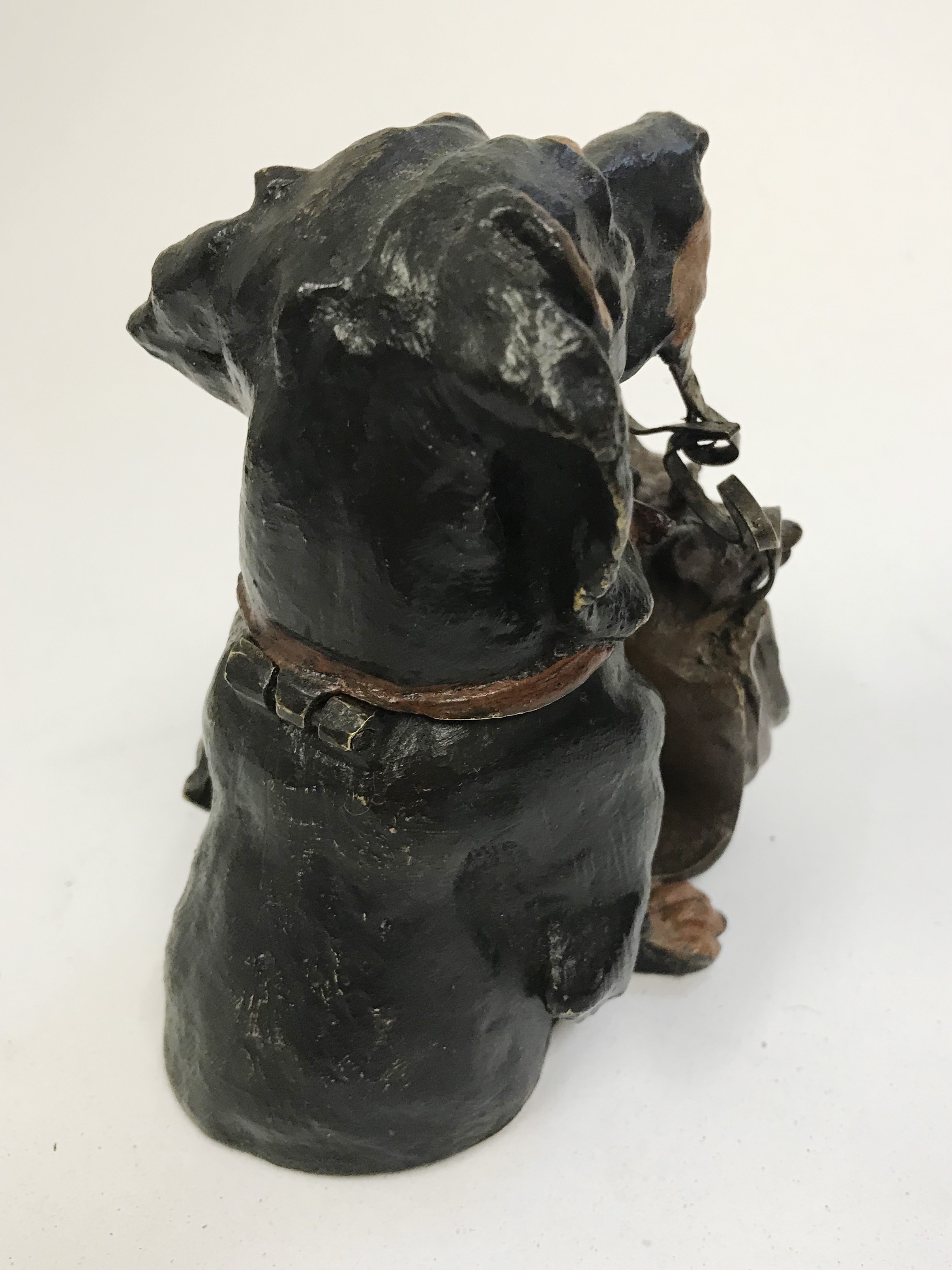 COLD PAINTED BRONZE DACHSHUND DOG HOLDING A SATCHEL FULL OF FOX CUBS NOVELTY INKWELL - Image 6 of 9