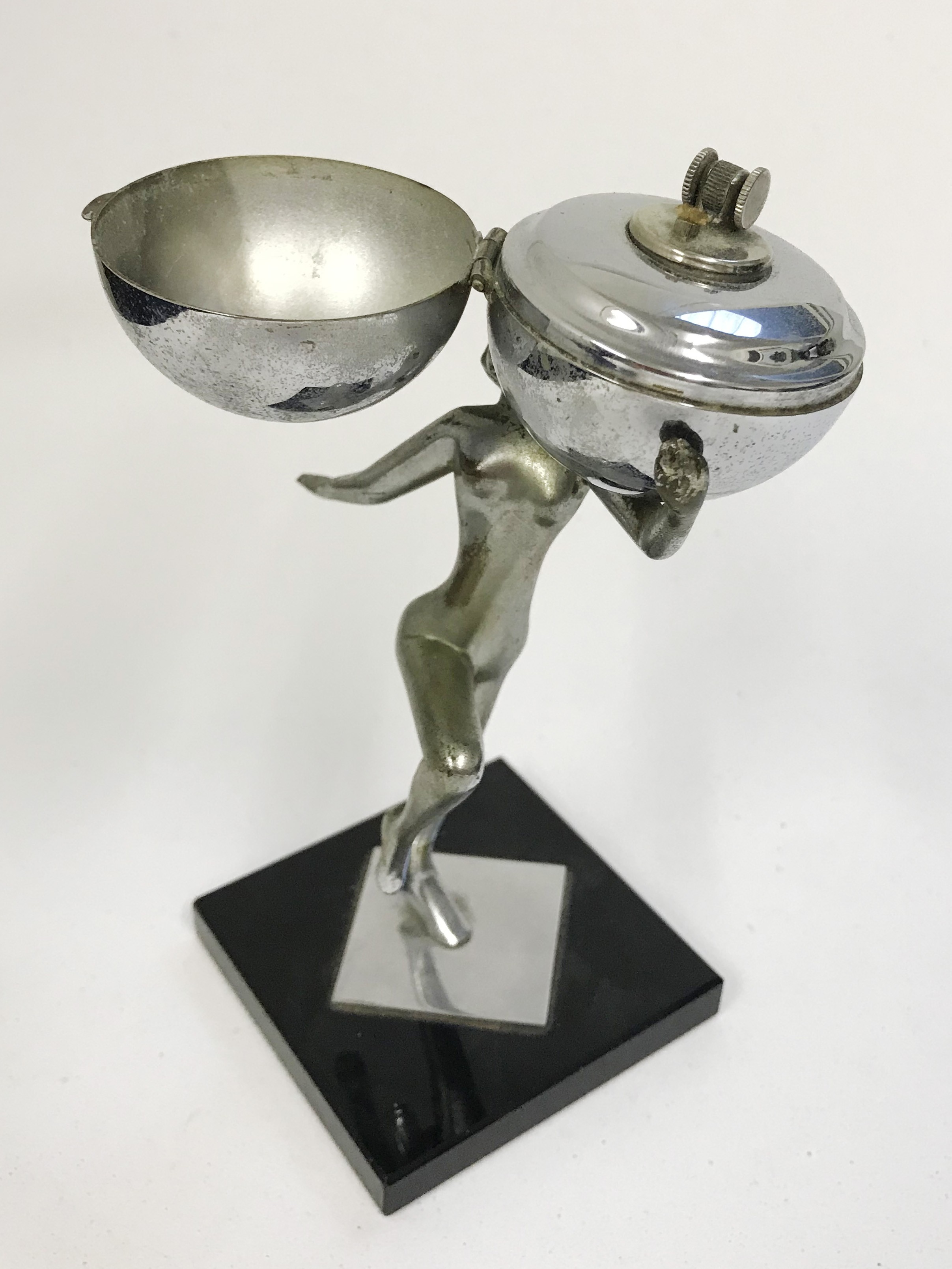 Art Deco Lady & Globe Table Lighter - Image 7 of 8