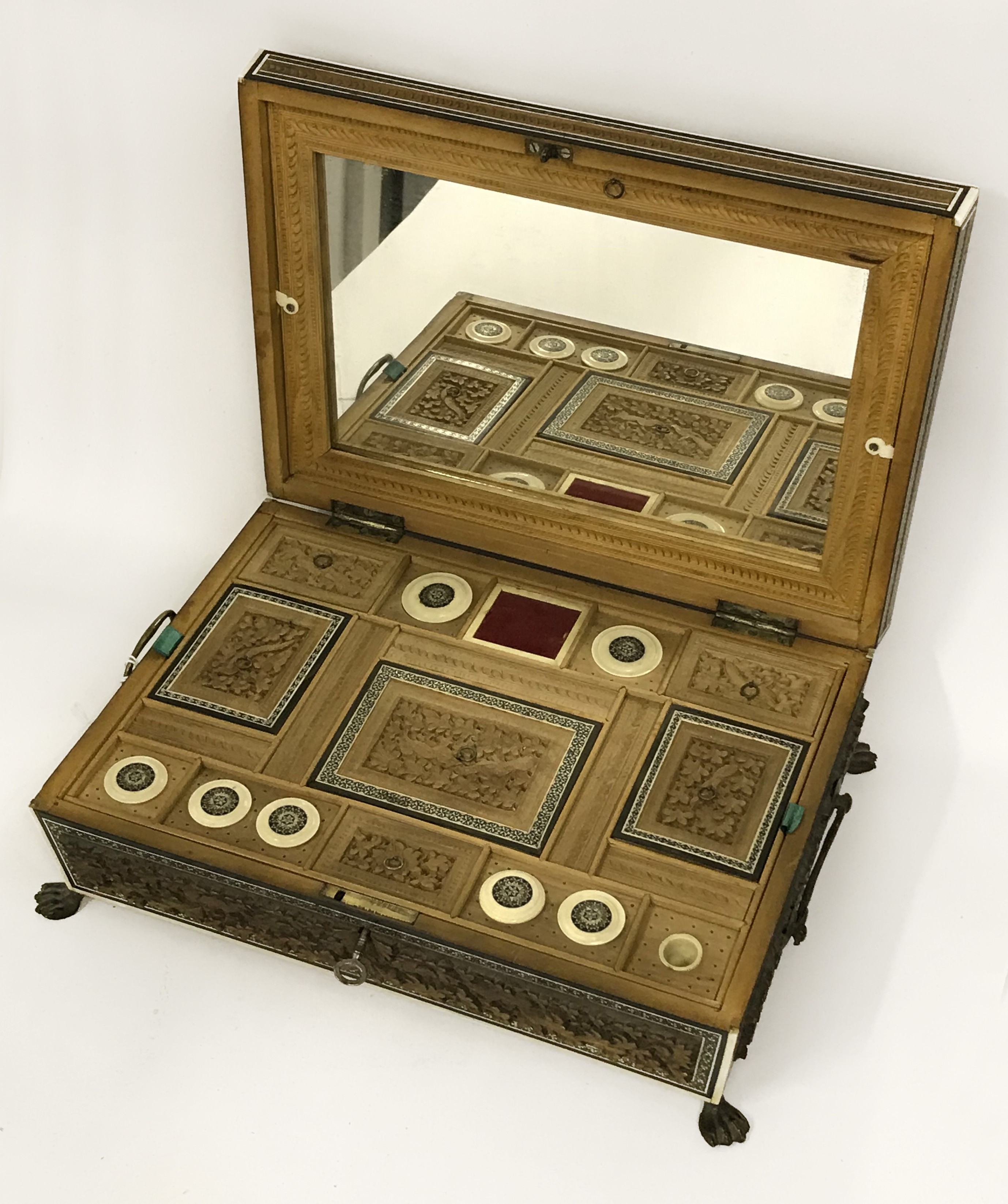 BEAUTIFUL ANGLO INDIAN SEWING BOX WITH CONTENT - Image 3 of 18