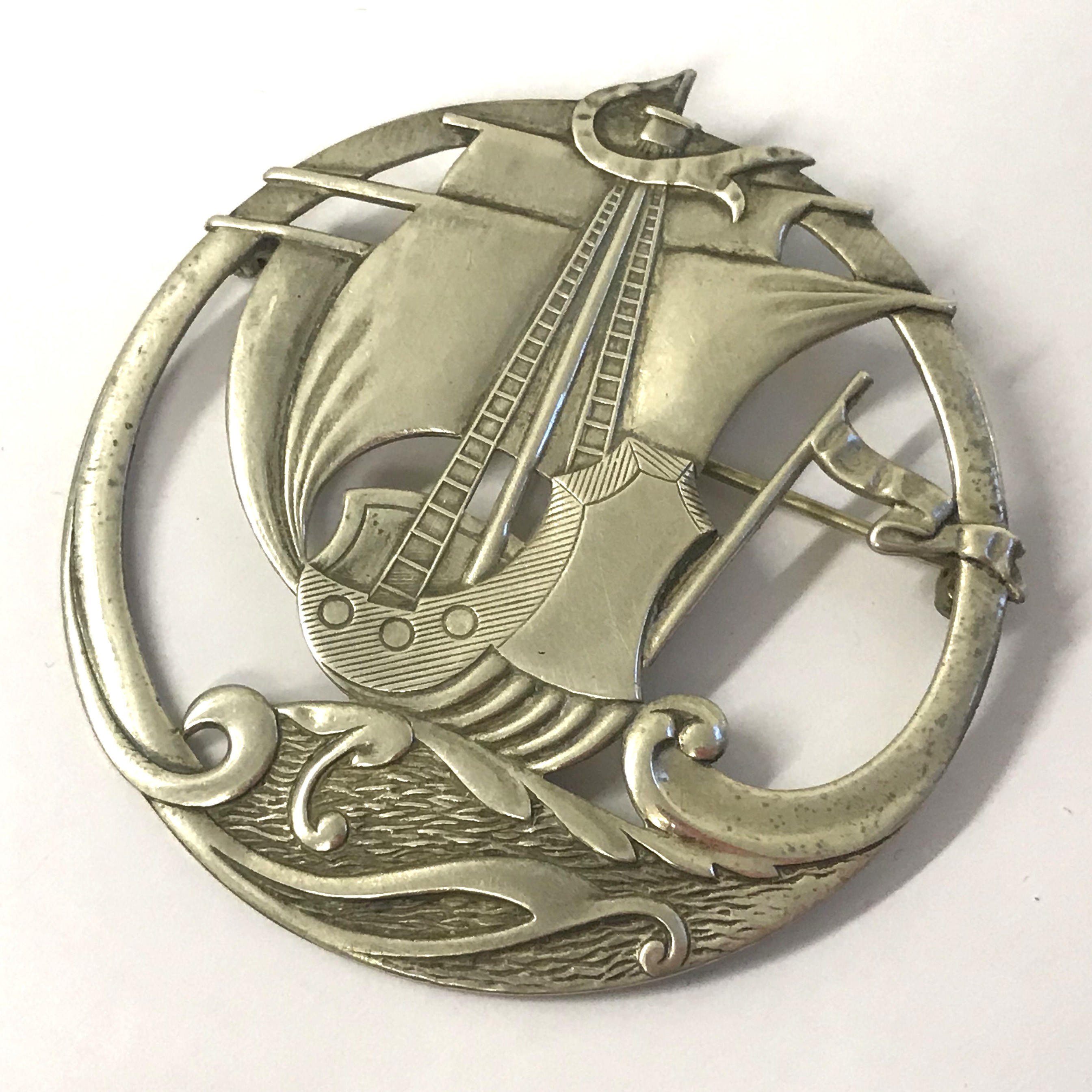 VINTAGE TRUART STERLING SILVER SHIP BROOCH