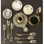 CONTINENTAL HALLMARKED SILVER COLLECTION INCLUDING RUSSIAN CUP HOLDER, FRENCH CANDLE HOLDER
