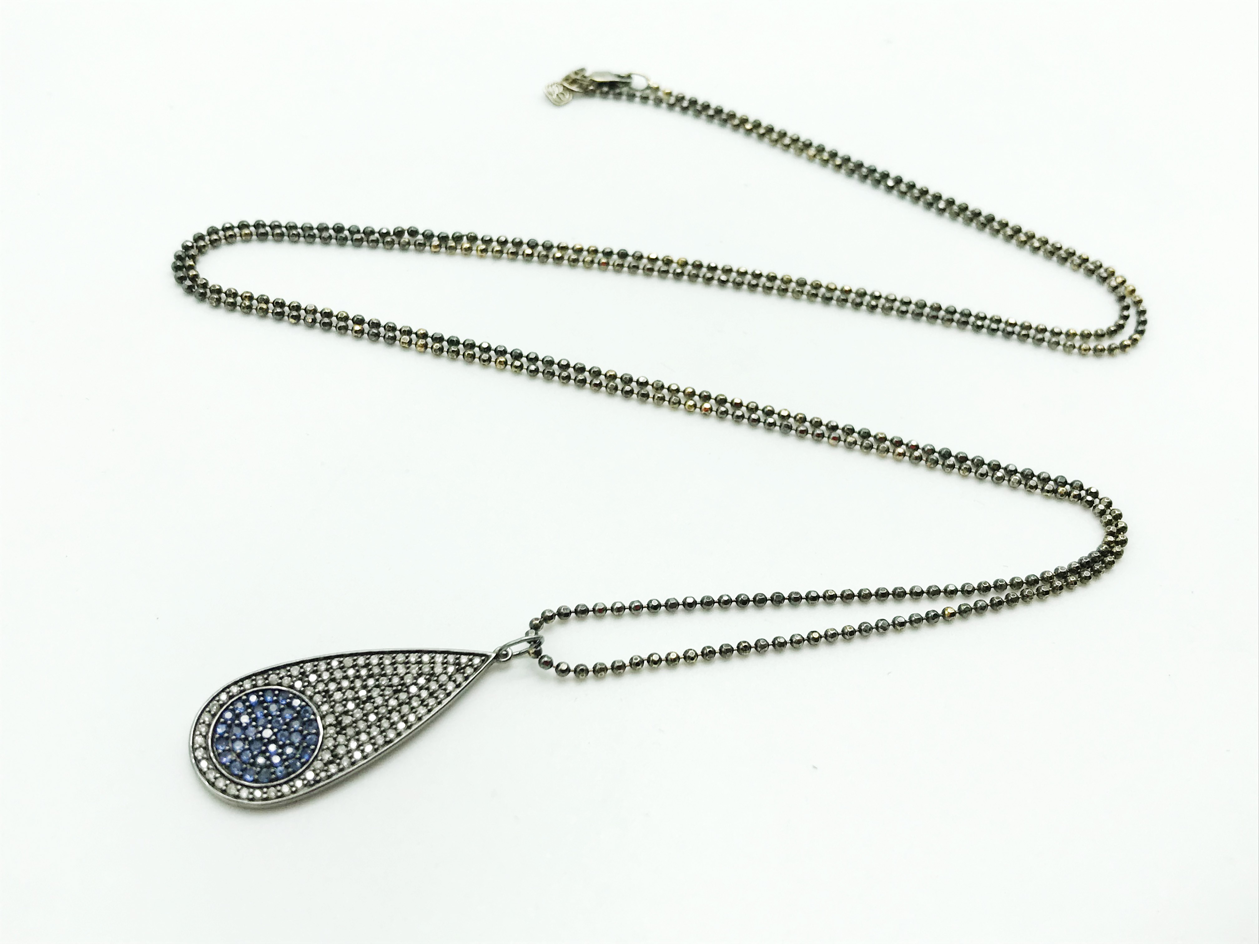 14 CARAT GOLD DIAMOND AND BLUE SAPPHIRE PENDANT AND CHAIN - Image 2 of 5