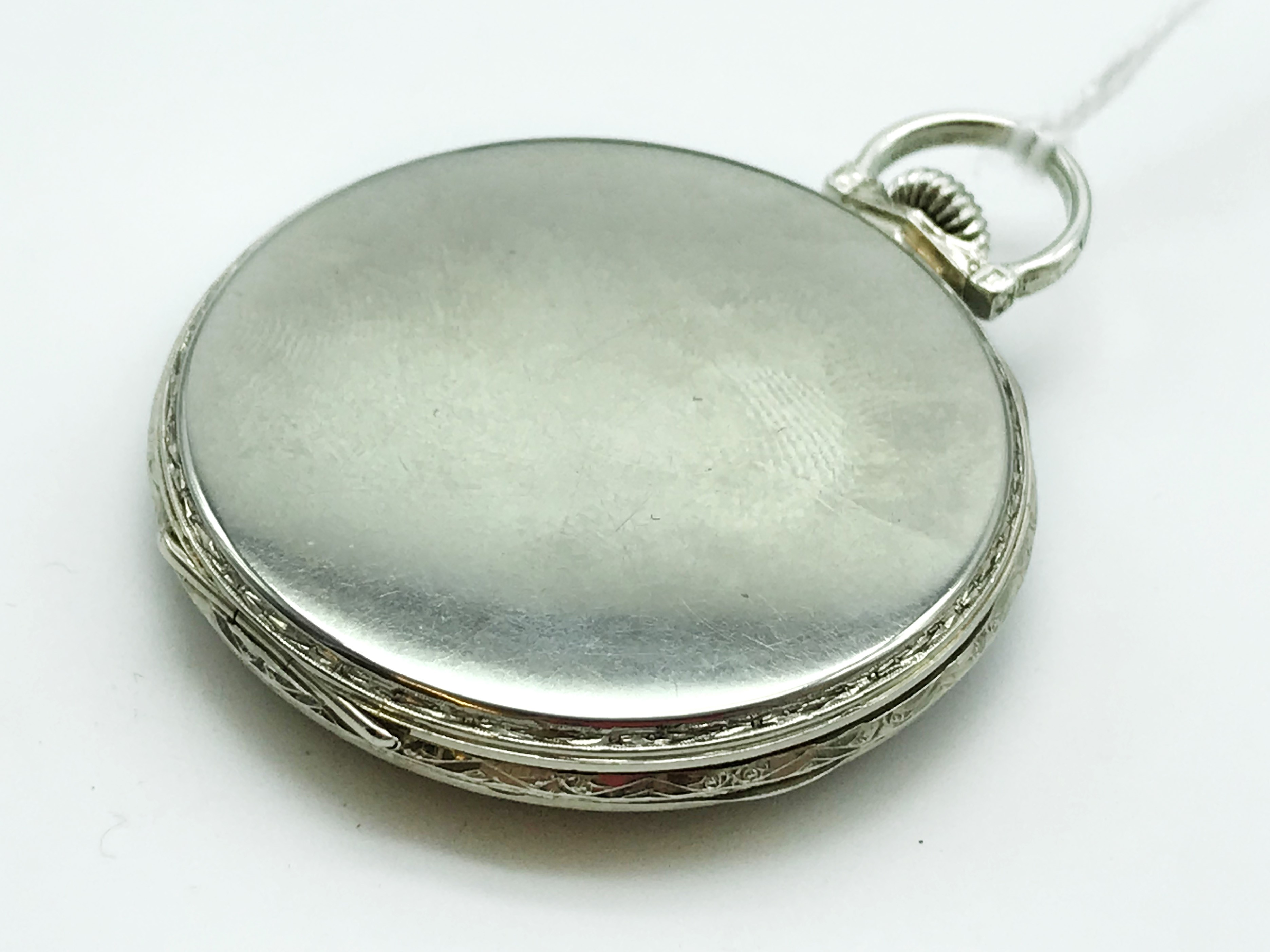 14 CARAT WHITE GOLD POCKET WATCH IN WORKING CONDITION - Image 6 of 10