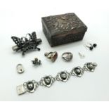 COSTUME JEWELLERY IN A SMALL BOX