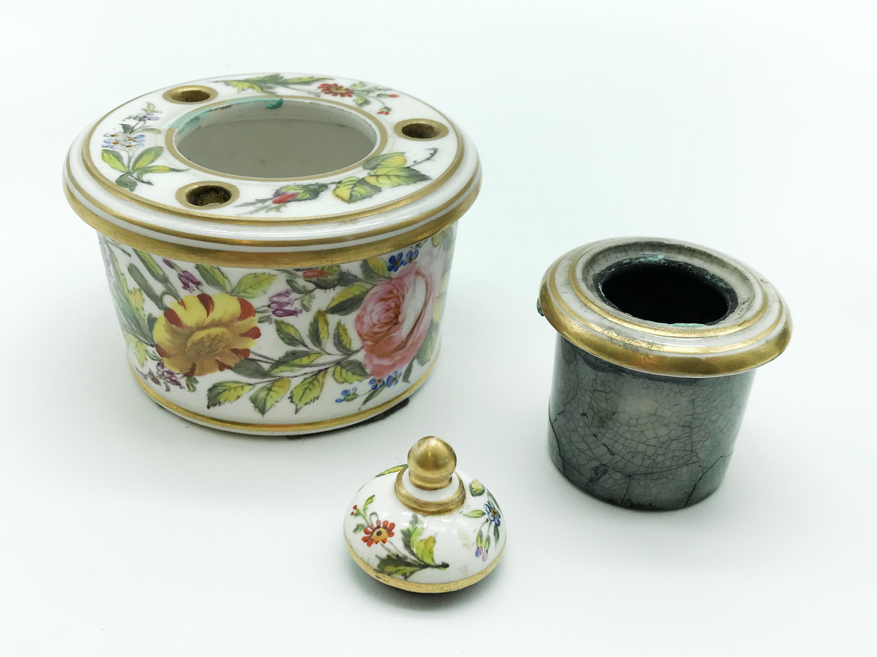 MEISEN POT WITH TWO OTHER ITEMS - Image 6 of 7