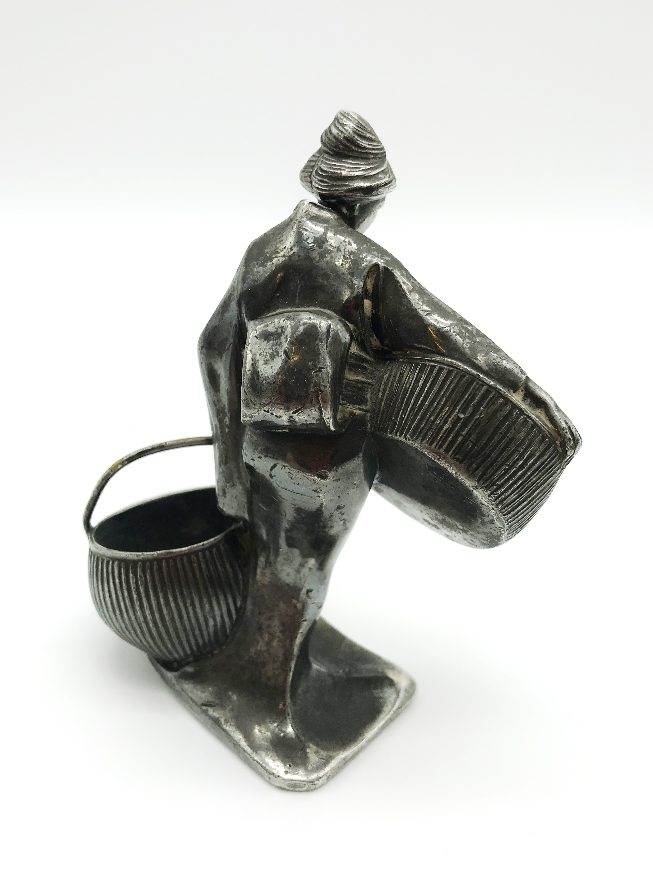 WHITE METAL JAPANESE WOMEN WITH BASKETS FIGURINE - Image 2 of 5