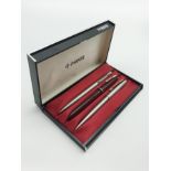 PARKER PENS SET INCLUDING ONE WITH 14K GOLD NIB