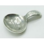 FRANK COBB STERLING SILVER TEA CADDY SPOON HALLMARKED SHEFFIELD 1939-40