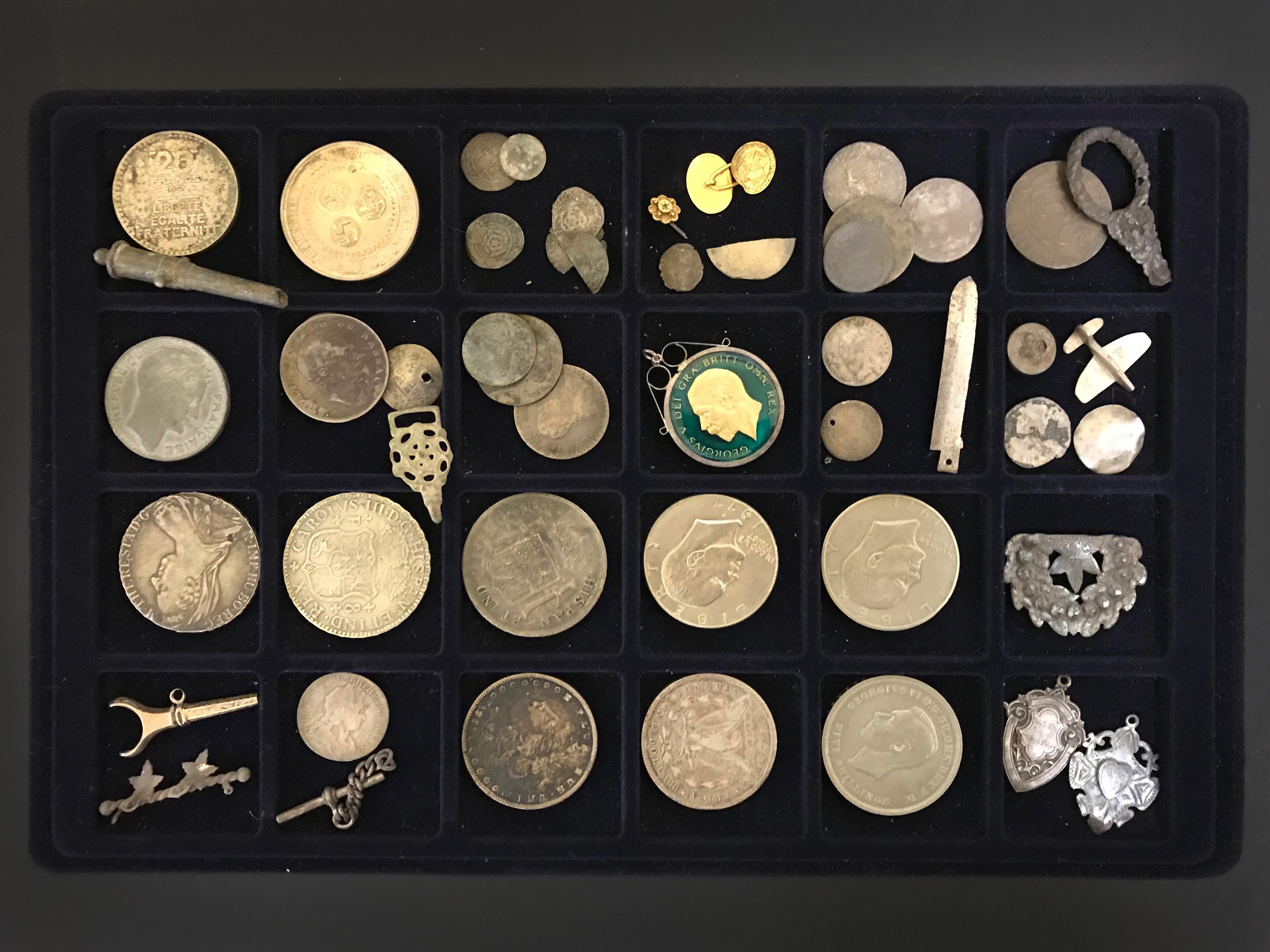 COLLECTION OF COINS INCLUDING SILVER - Image 8 of 20
