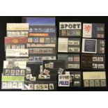 SMALL GROUP OF BRITISH PRESENTATION PACKS & UNUSED STAMPS