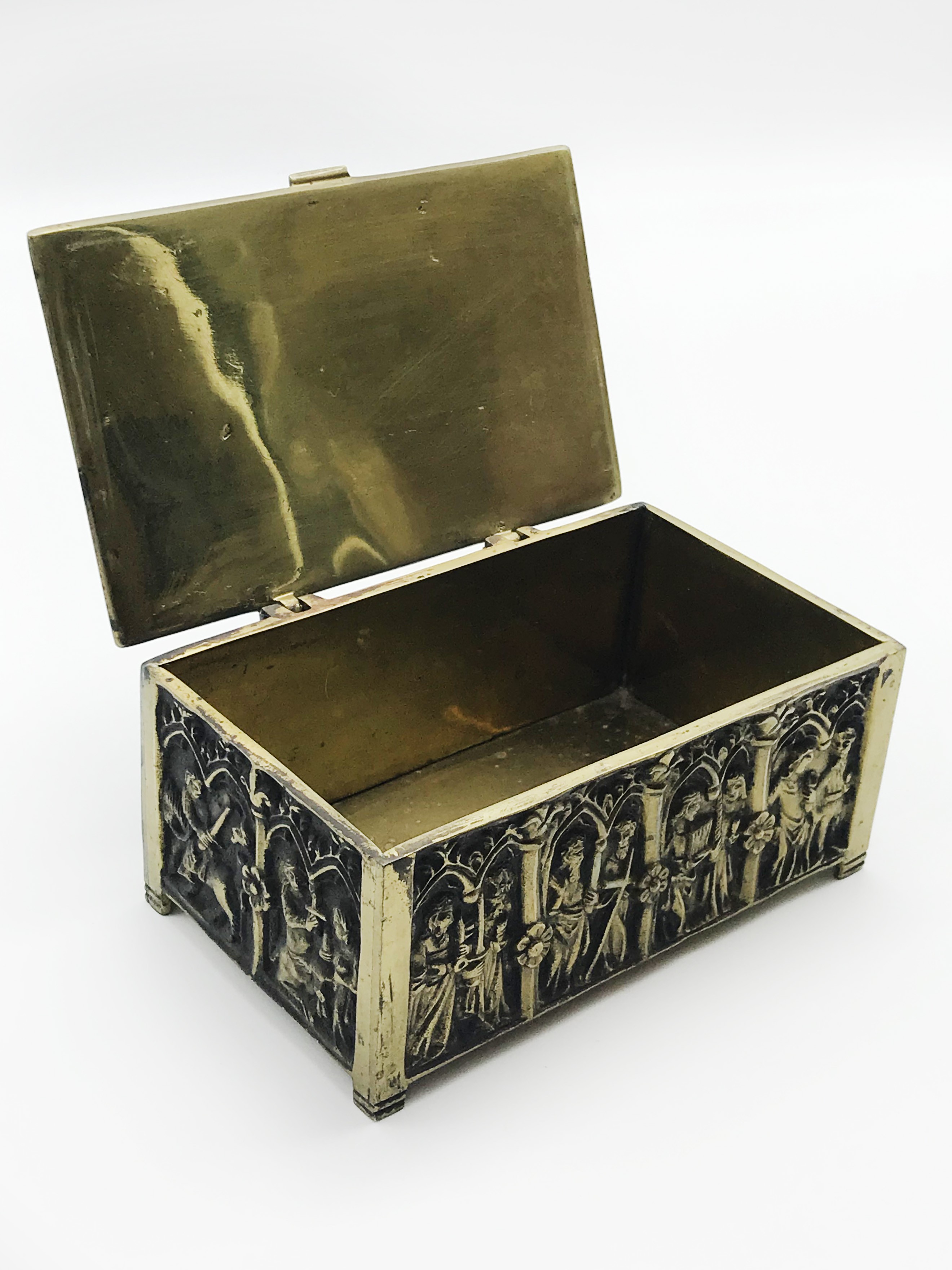 HEAVY DECORATIVE SOLID BRASS JEWELLERY ORNATE BOX / CASKET - Image 2 of 5