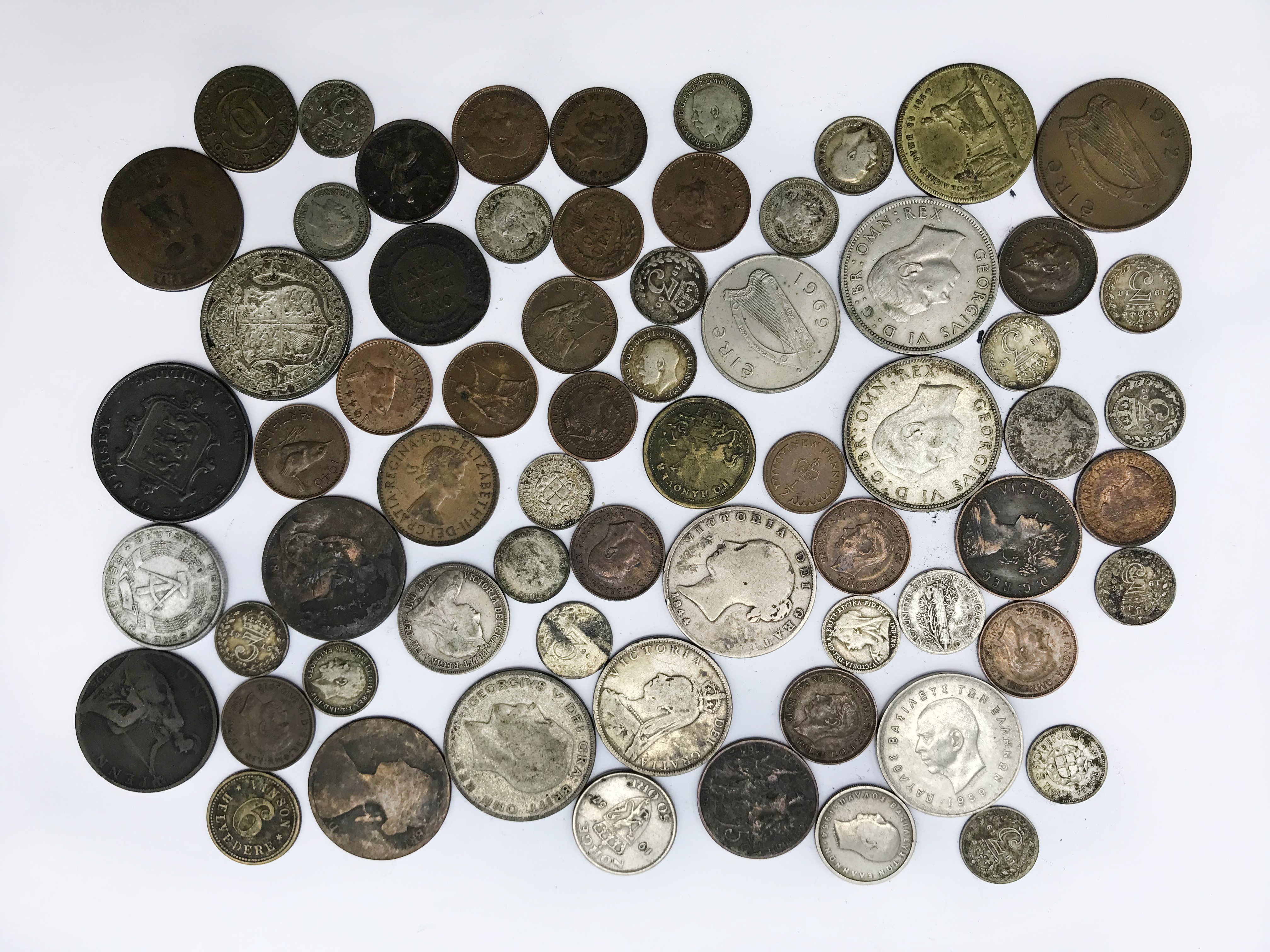 COINS & BANKNOTES COLLECTION INCLUDING GEORGE III SILVER CROWN - Image 7 of 7