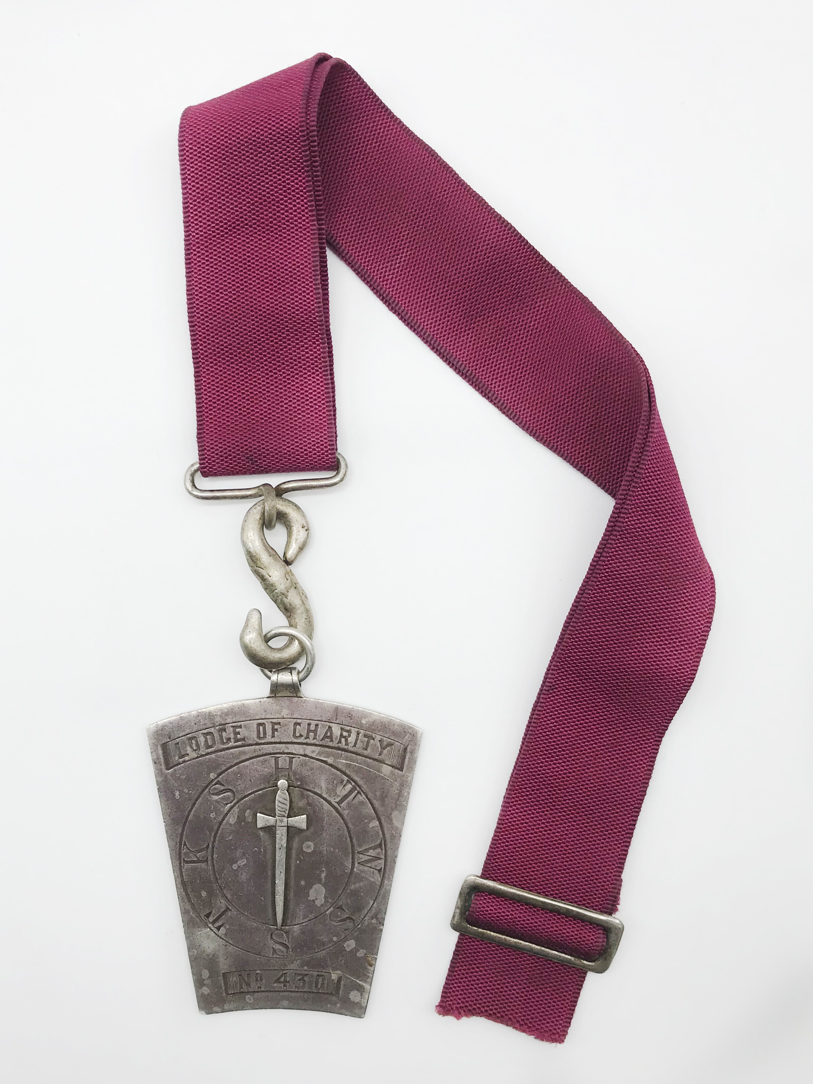 LARGE HALLMARKED SILVER MASONIC JEWEL FOR LODGE OF CHARITY - Image 2 of 6