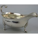 A George III Provincial silver sauce boat, by Langlands & Robertson, Newcastle 1806, of oval form,