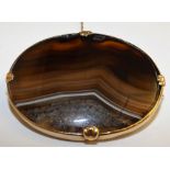 A Victorian gold mounted agate panel brooch